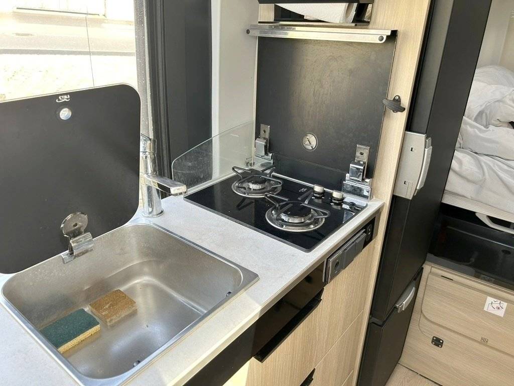 Kochnische Ford Transit 2,0 l 170 ch - Yescapa