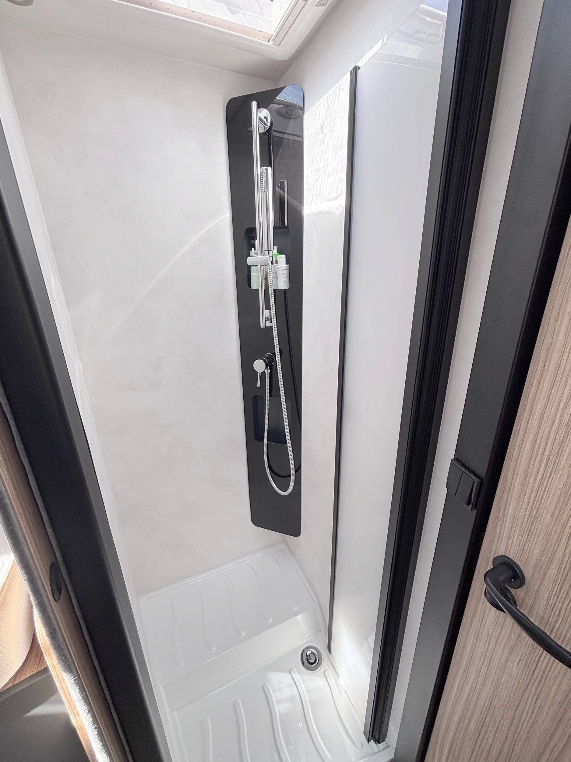 Bavaria T740 C Style