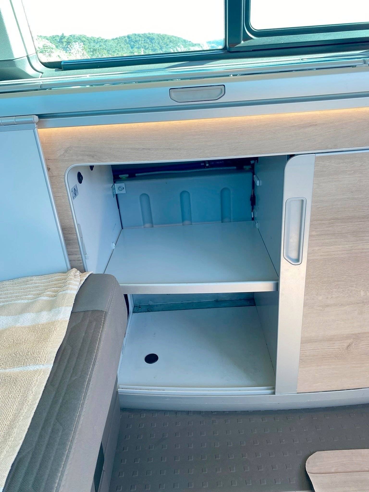Volkswagen California Coast