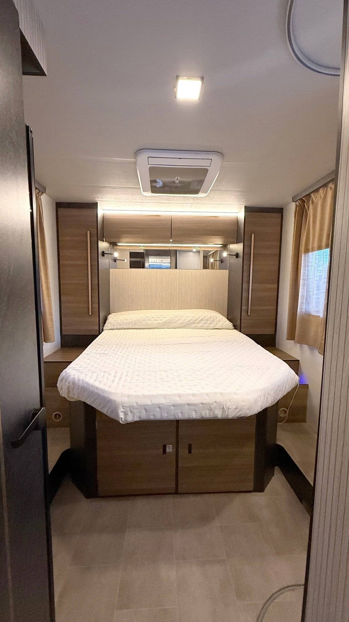 Berth Fiat - Yescapa