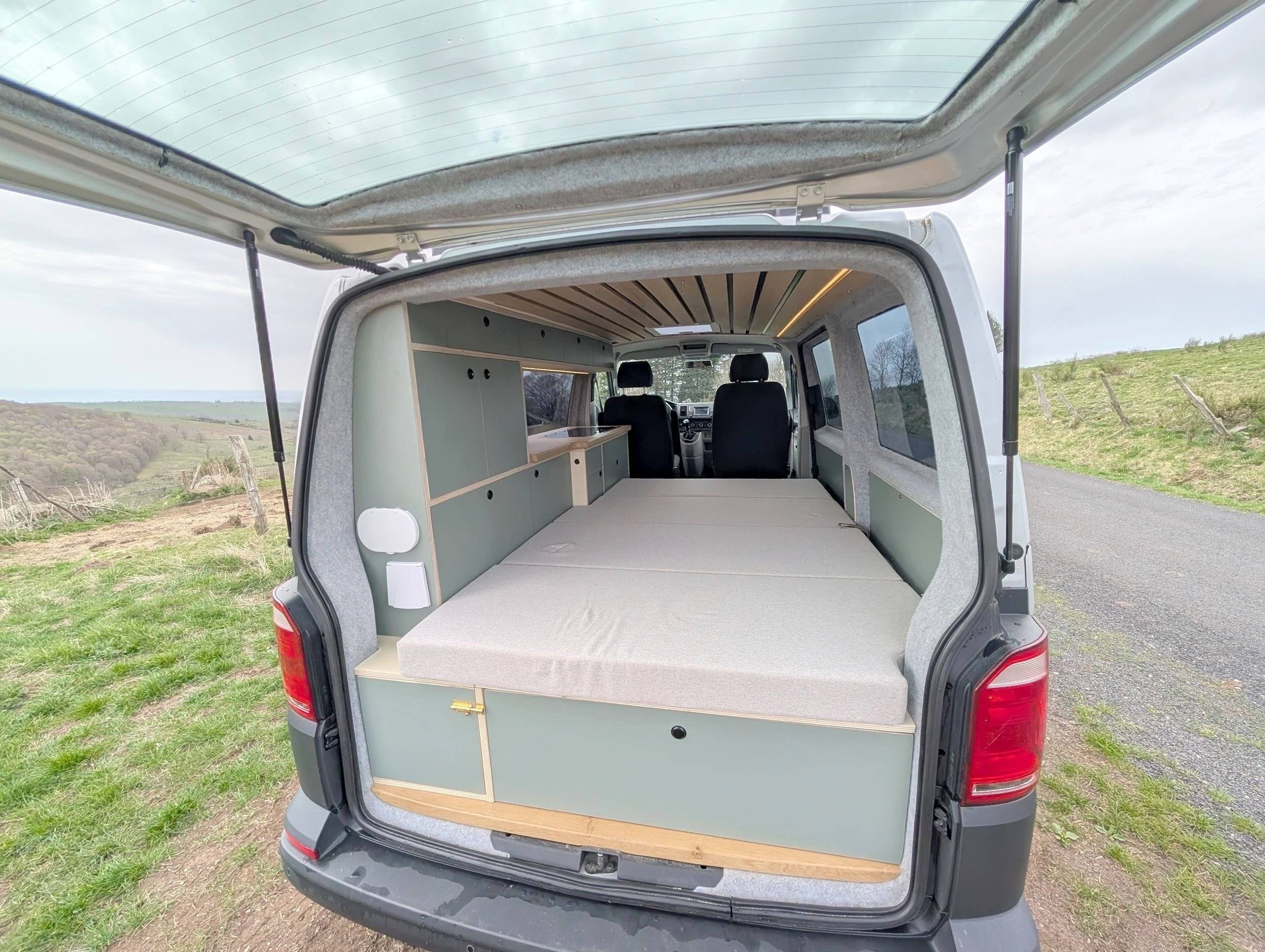 Volkswagen T6 2 l 102 ch