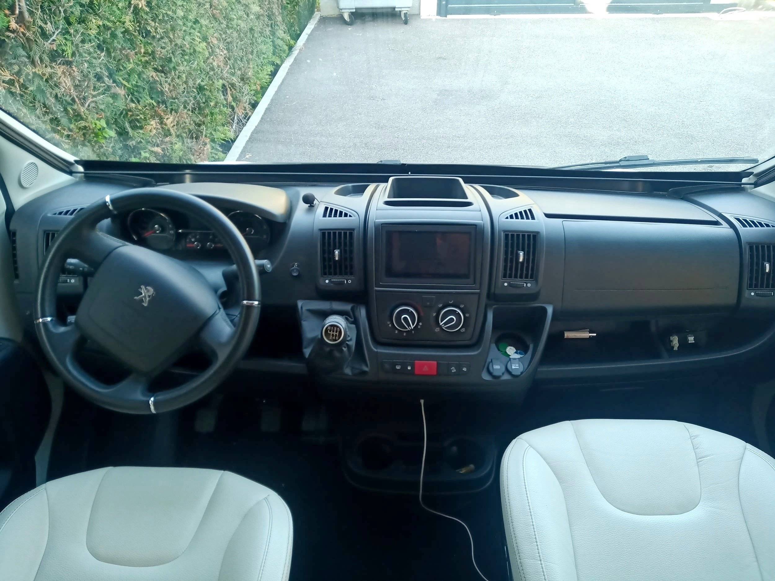 Rapido V65-XL