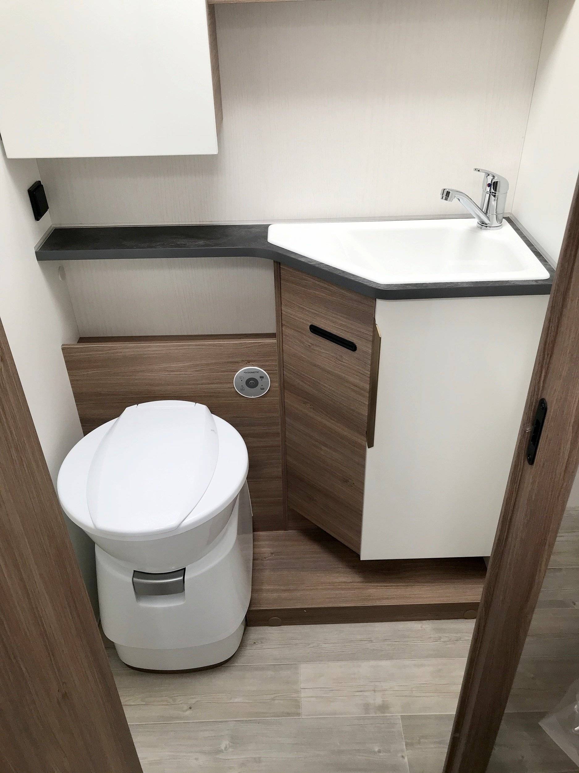 Pilote P746 ESSENTIEL