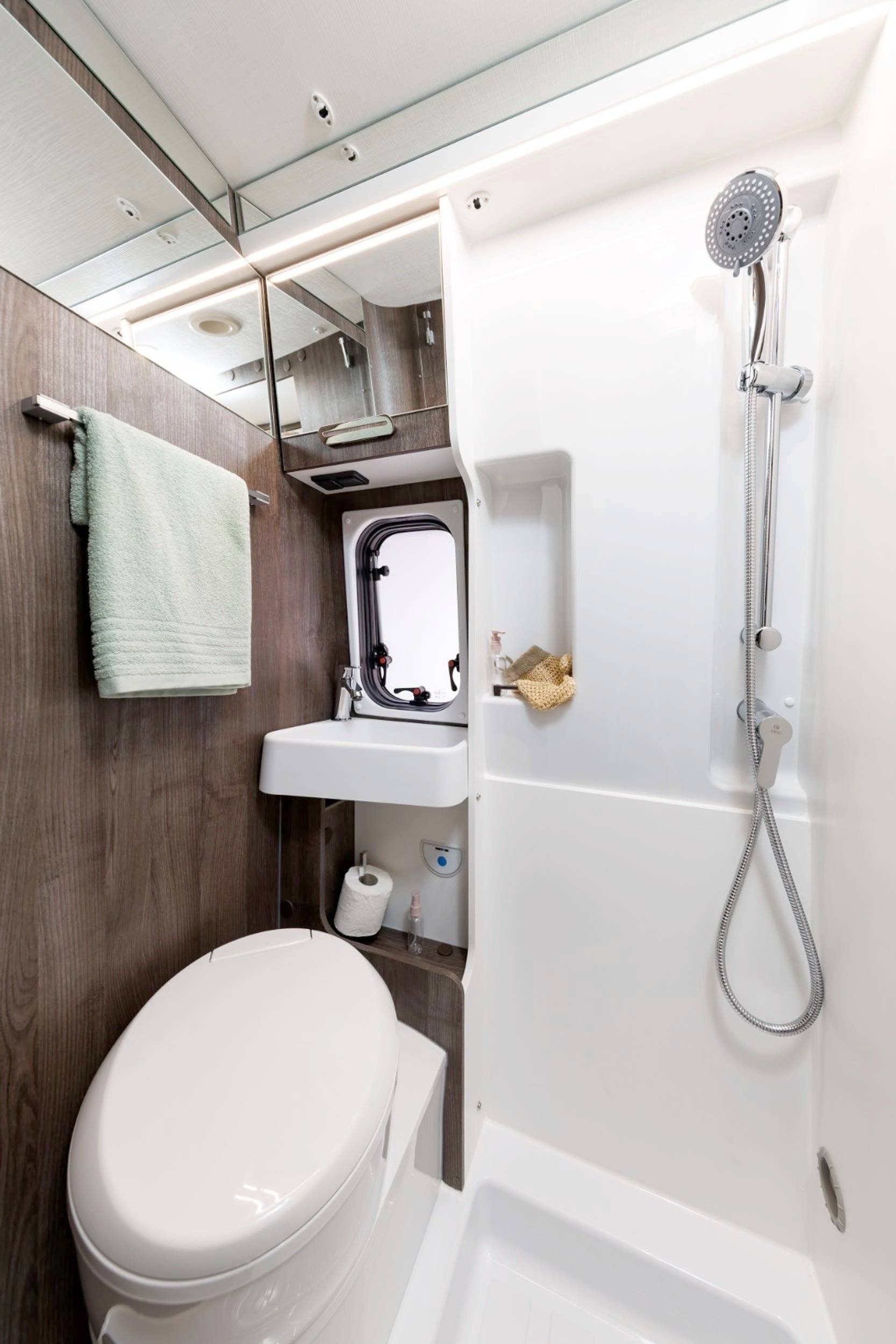 Benimar BENIVAN 120 UP