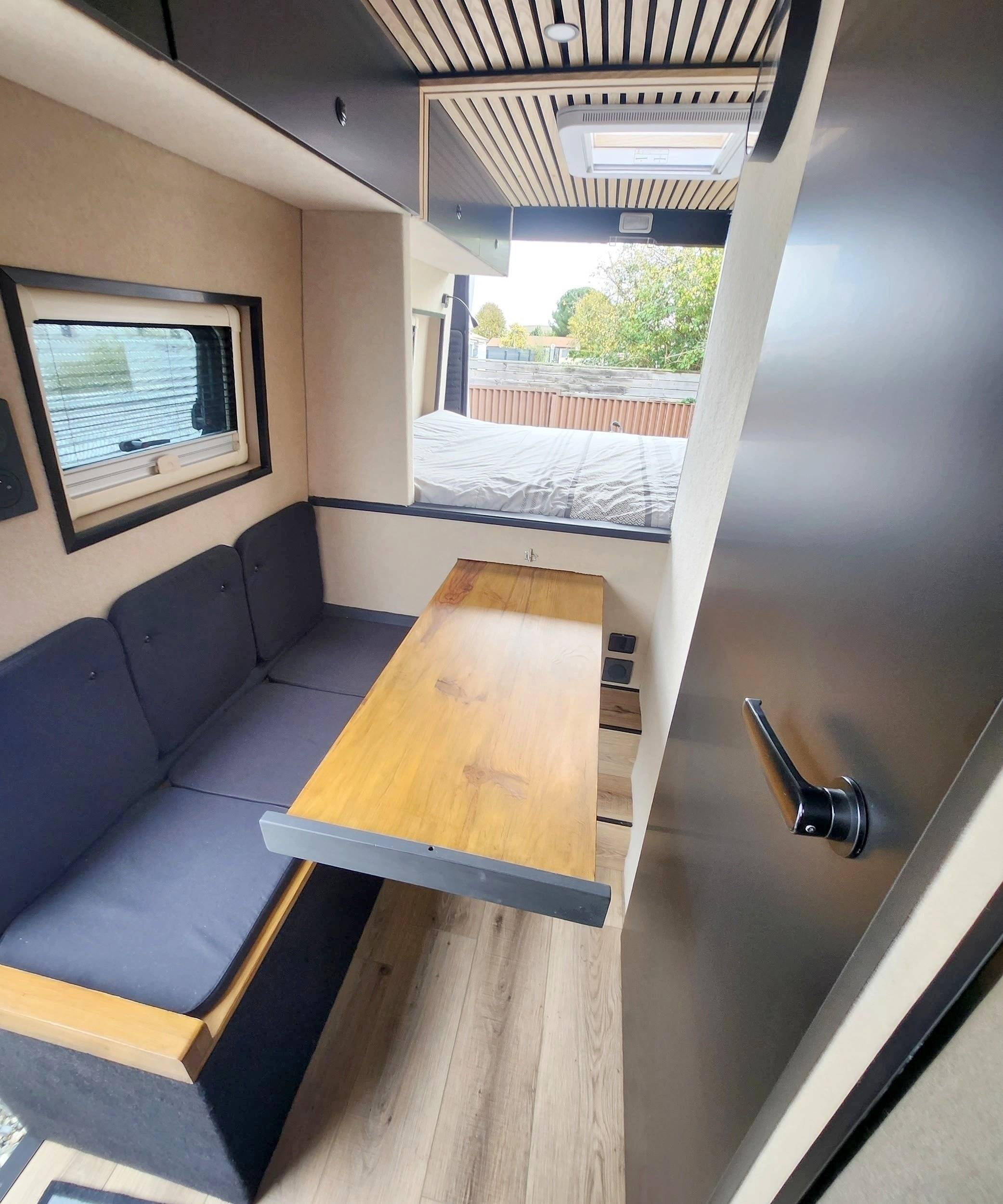 Essecke Peugeot Boxer 2,2 l 120 ch. - Yescapa