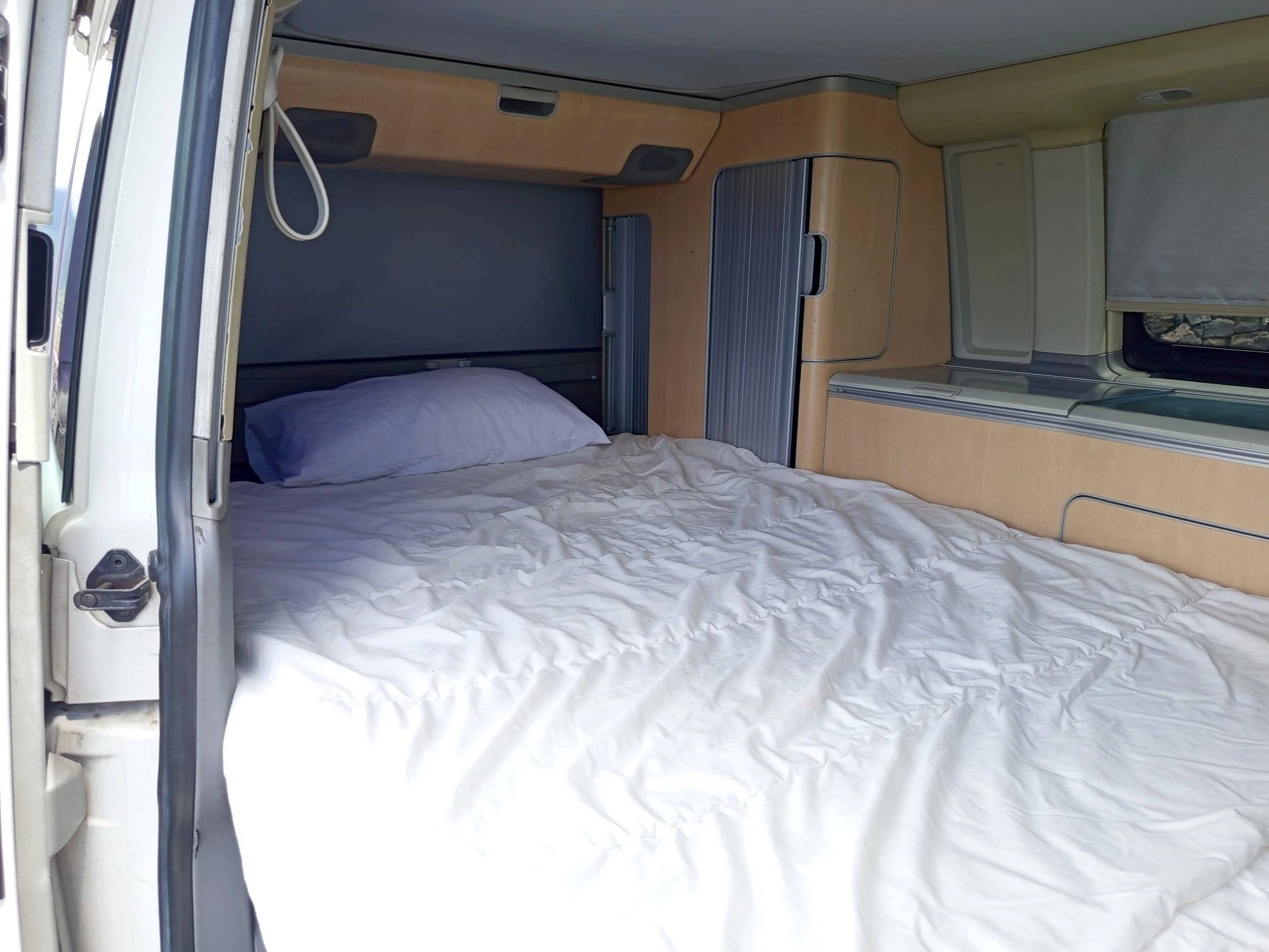 Volkswagen T5 2,0 l 102 ch