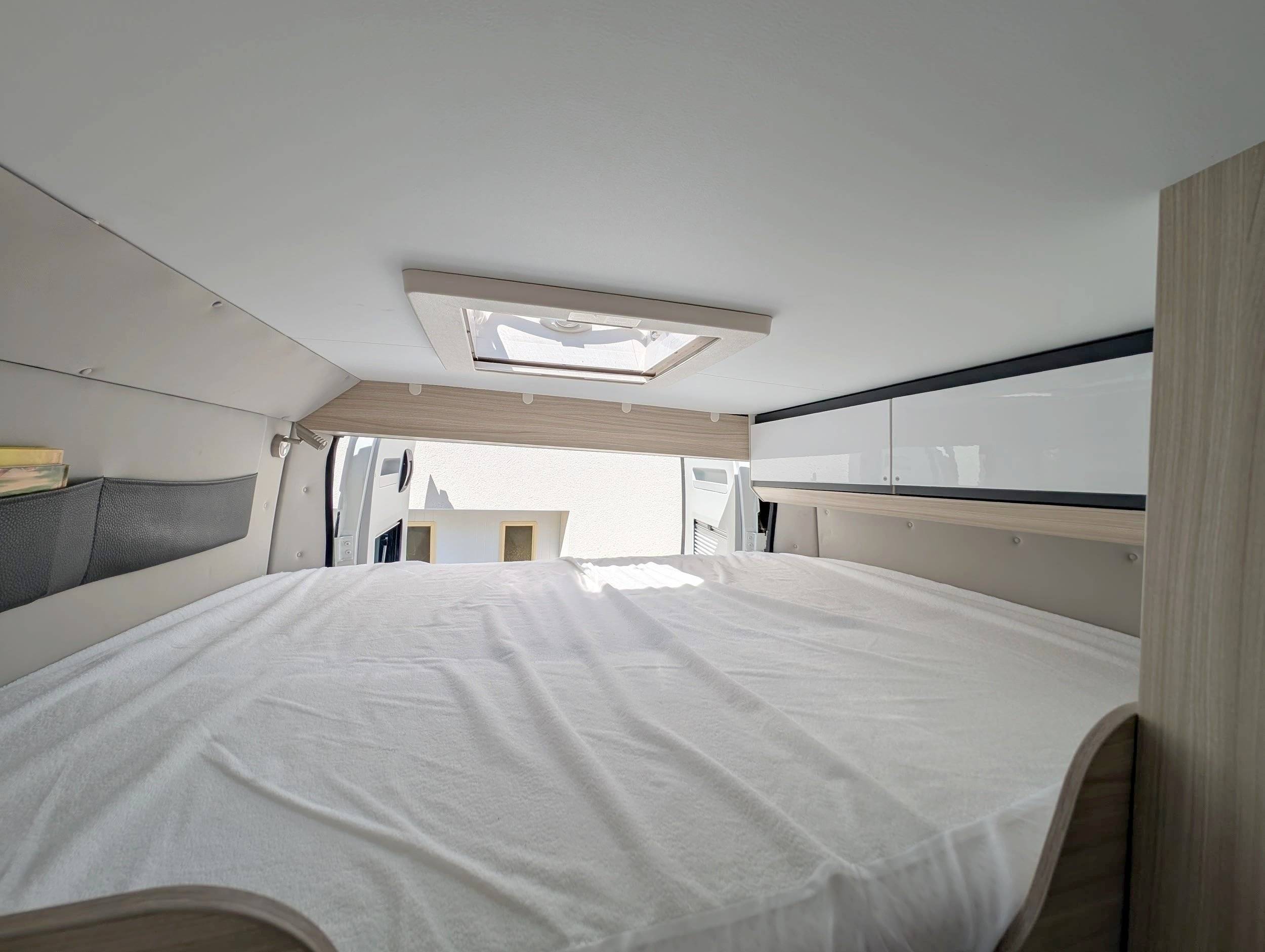 Adria adria twin axess 600 sp family