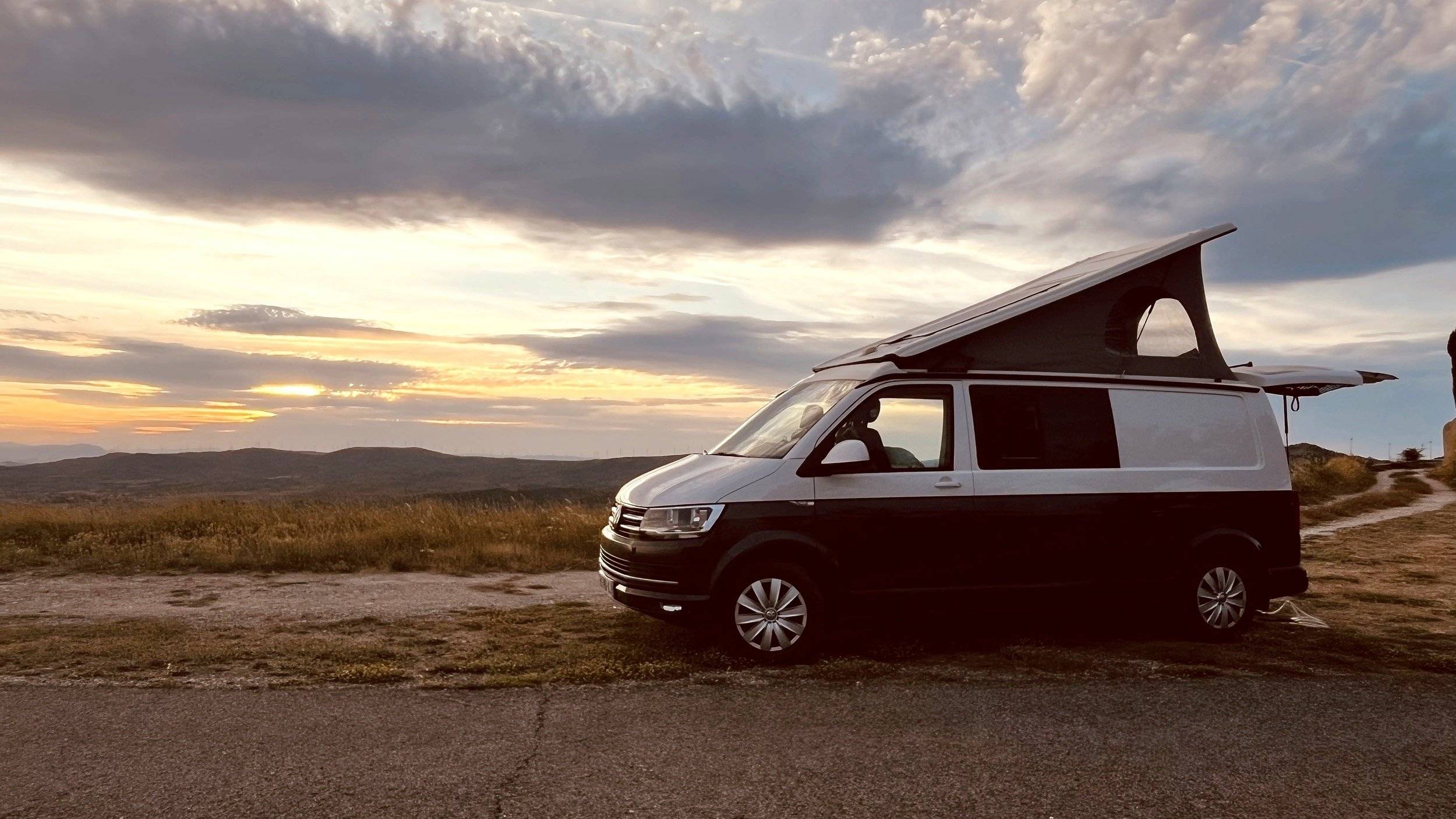 Vista del vehículo ángulo delantero Volkswagen - Yescapa