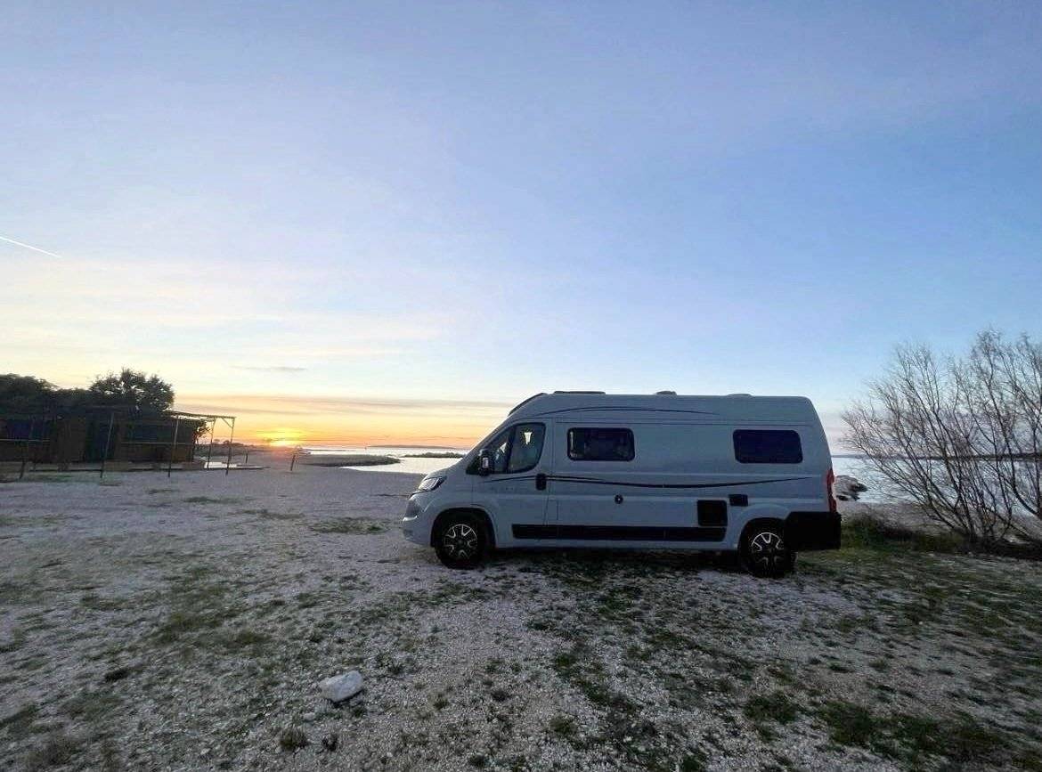 Font Vendôme Leader Camp