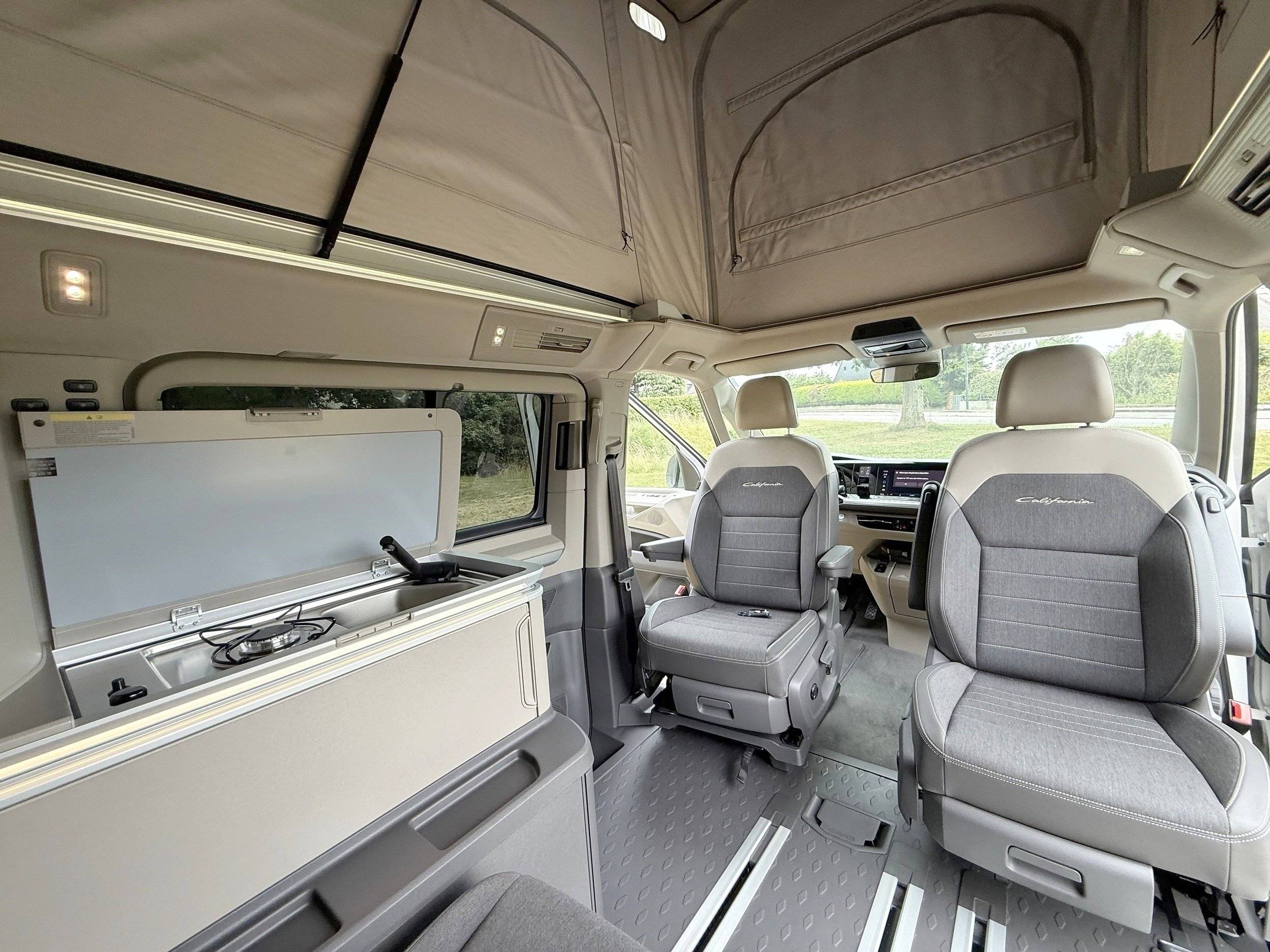 Volkswagen California Camper