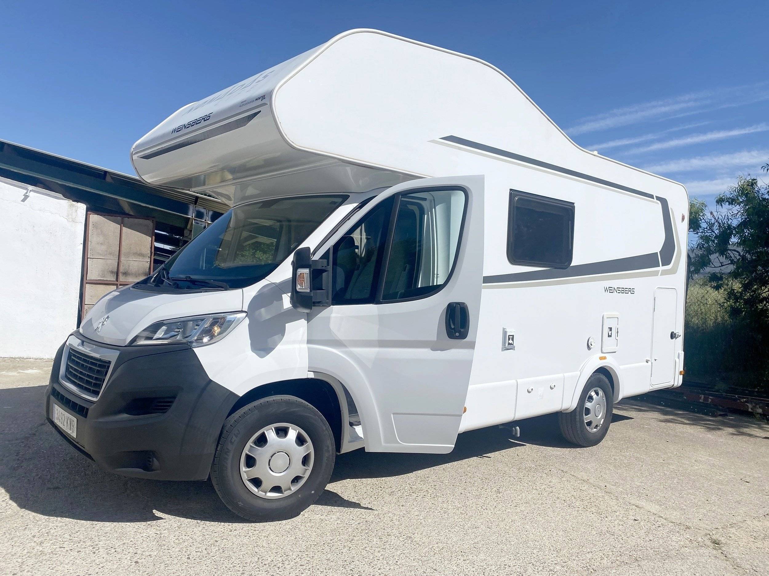 Weinsberg Carahome 600 DKG