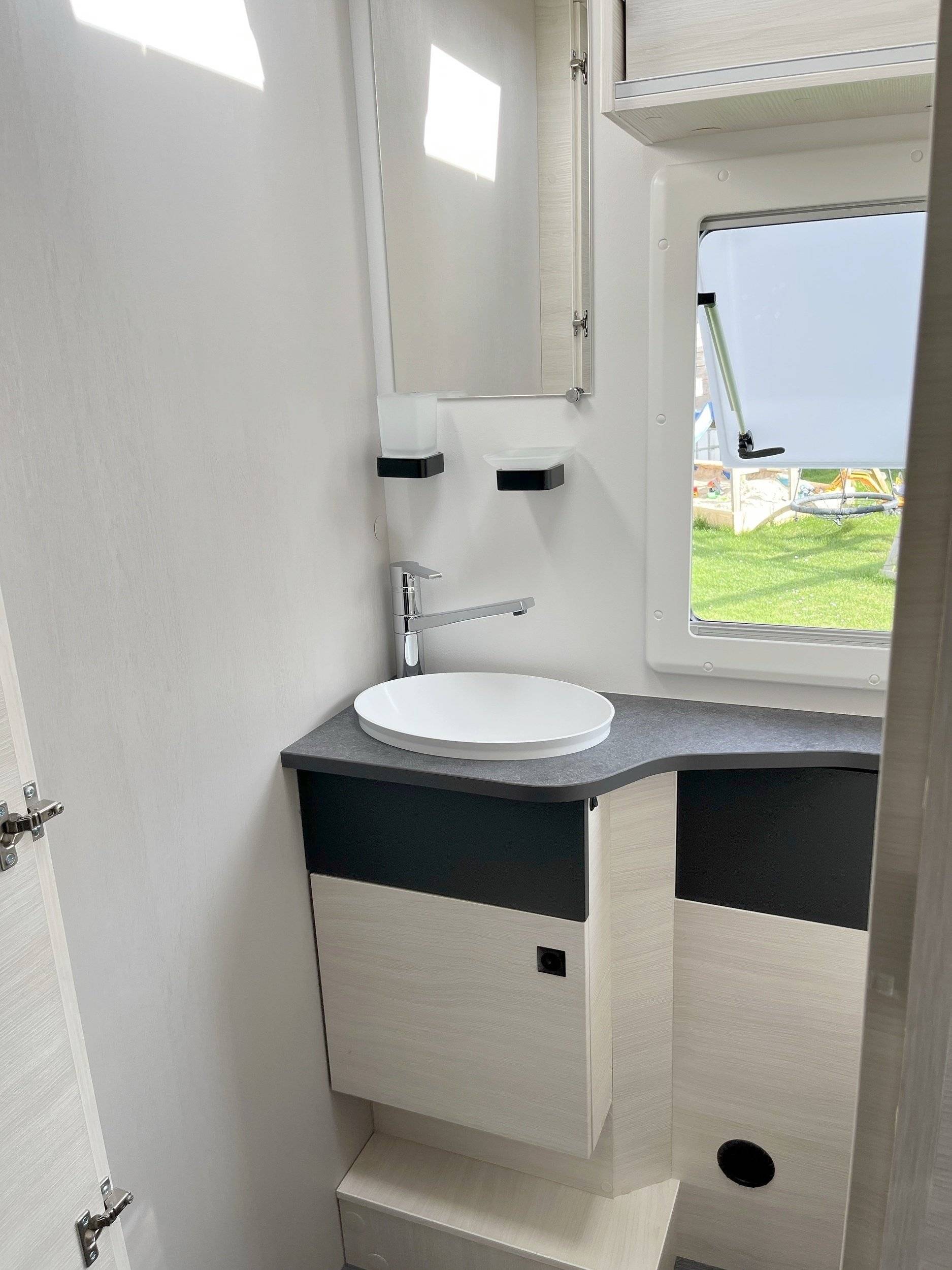 Challenger Transit 2,0 l 170 ch