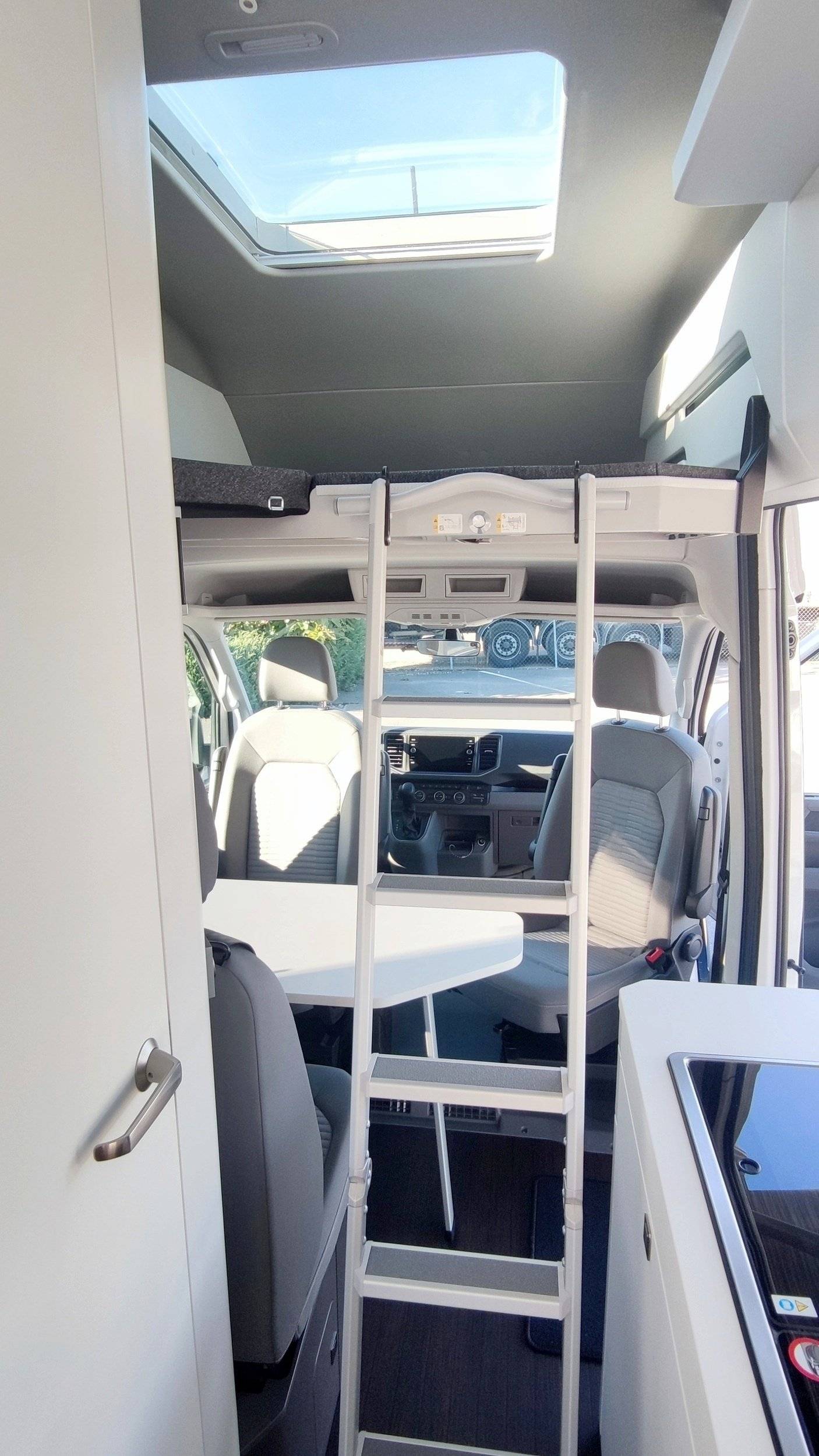 Volkswagen Grand California