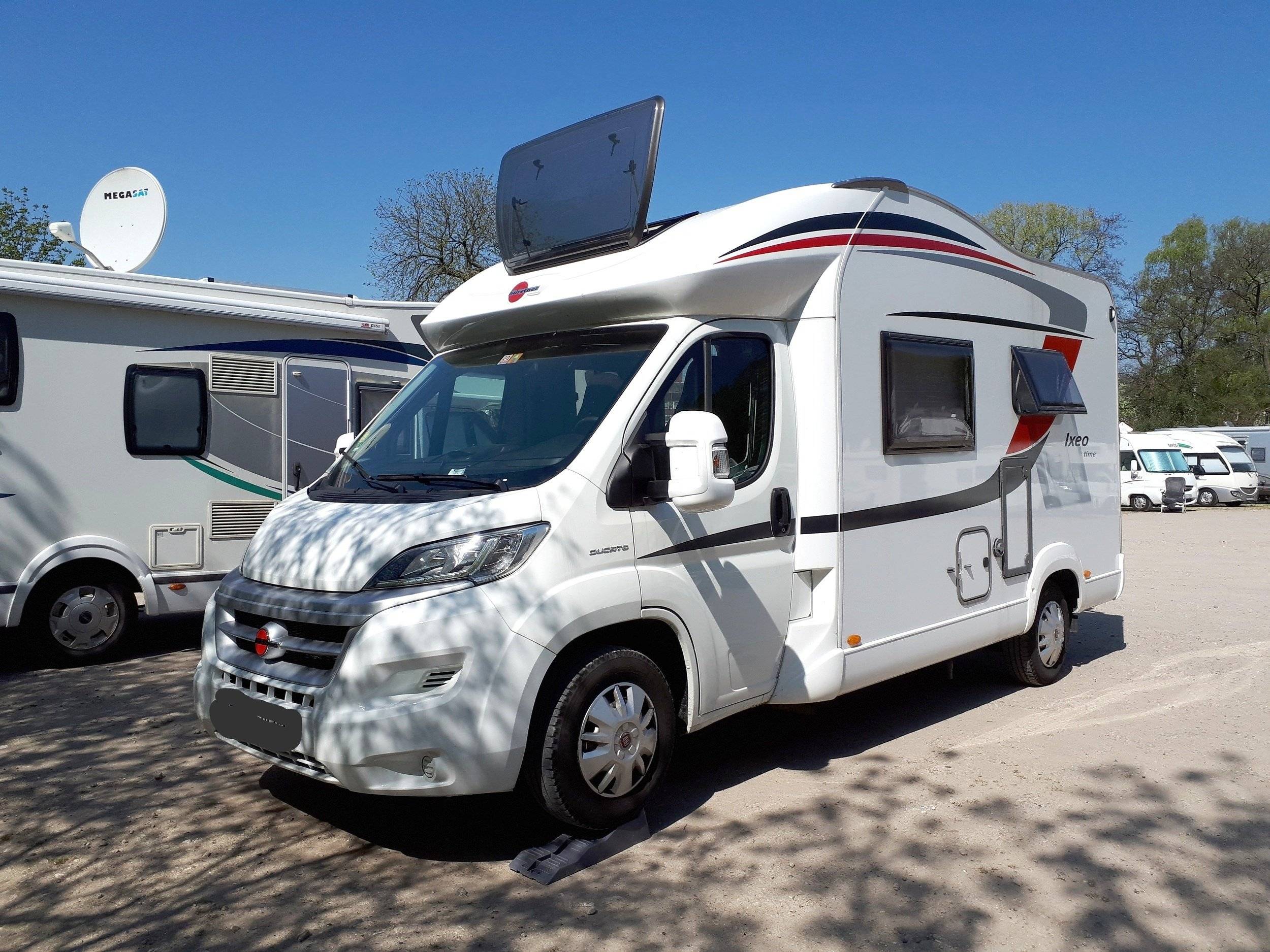 Bürstner Bürstner Ixeo time IT 590