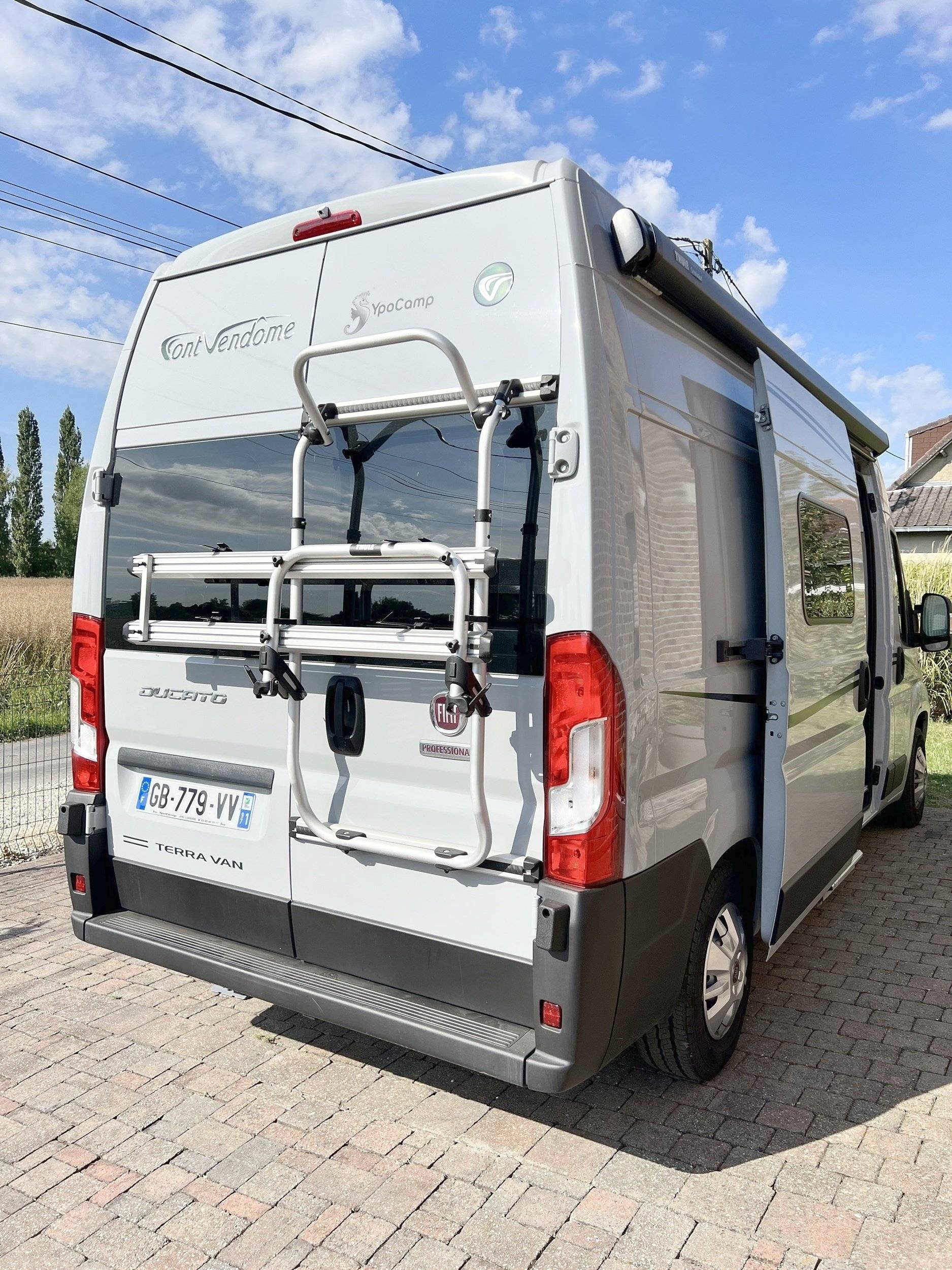 Font Vendôme Terravan