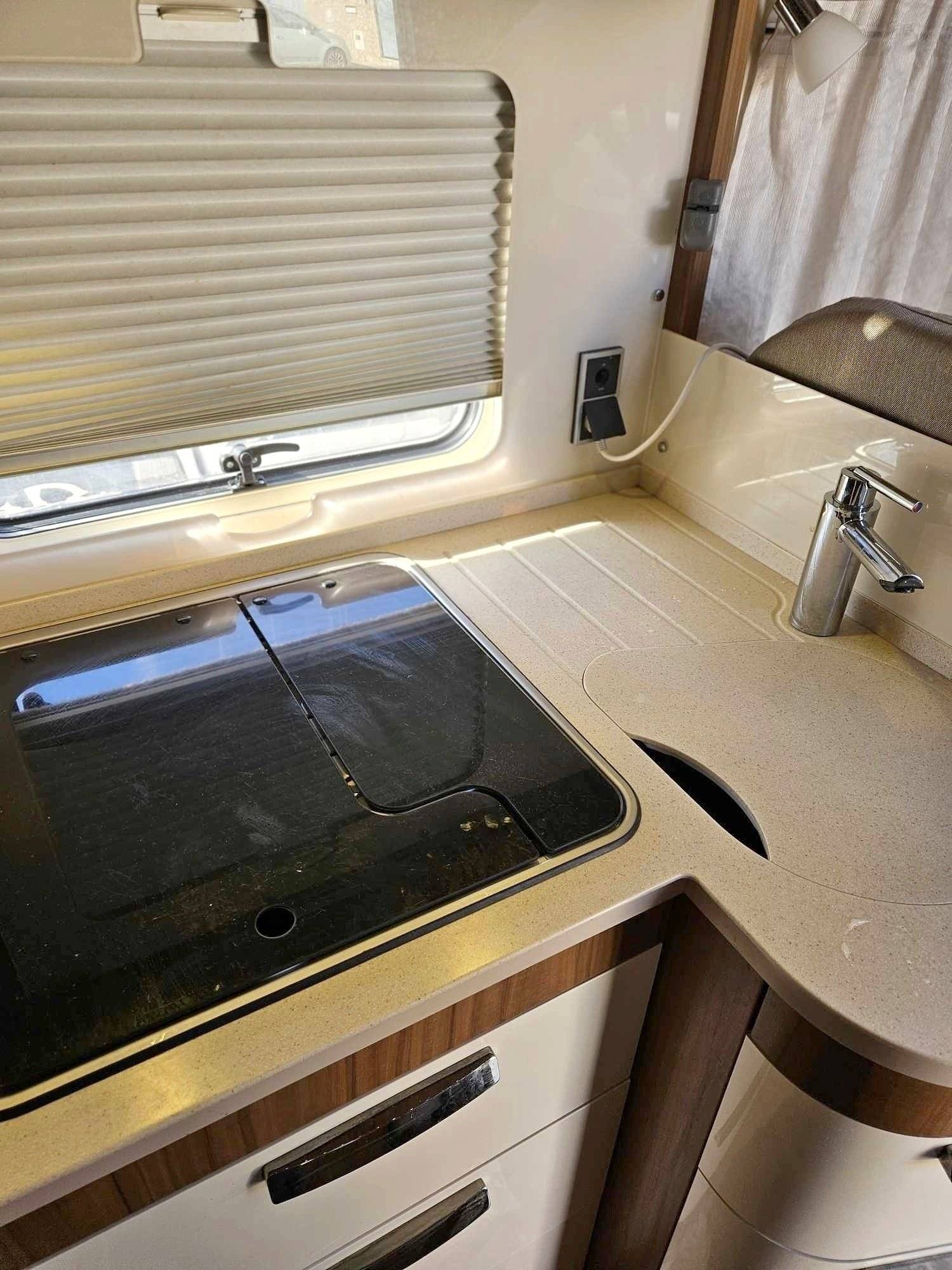 Hymer 598