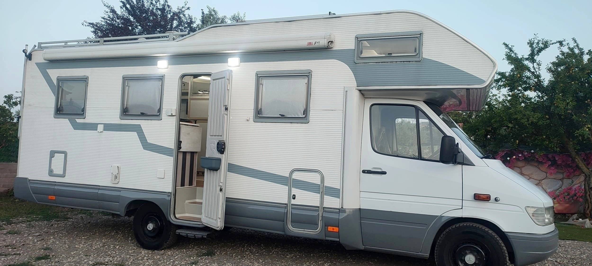 Mercedes Sprinter 313
