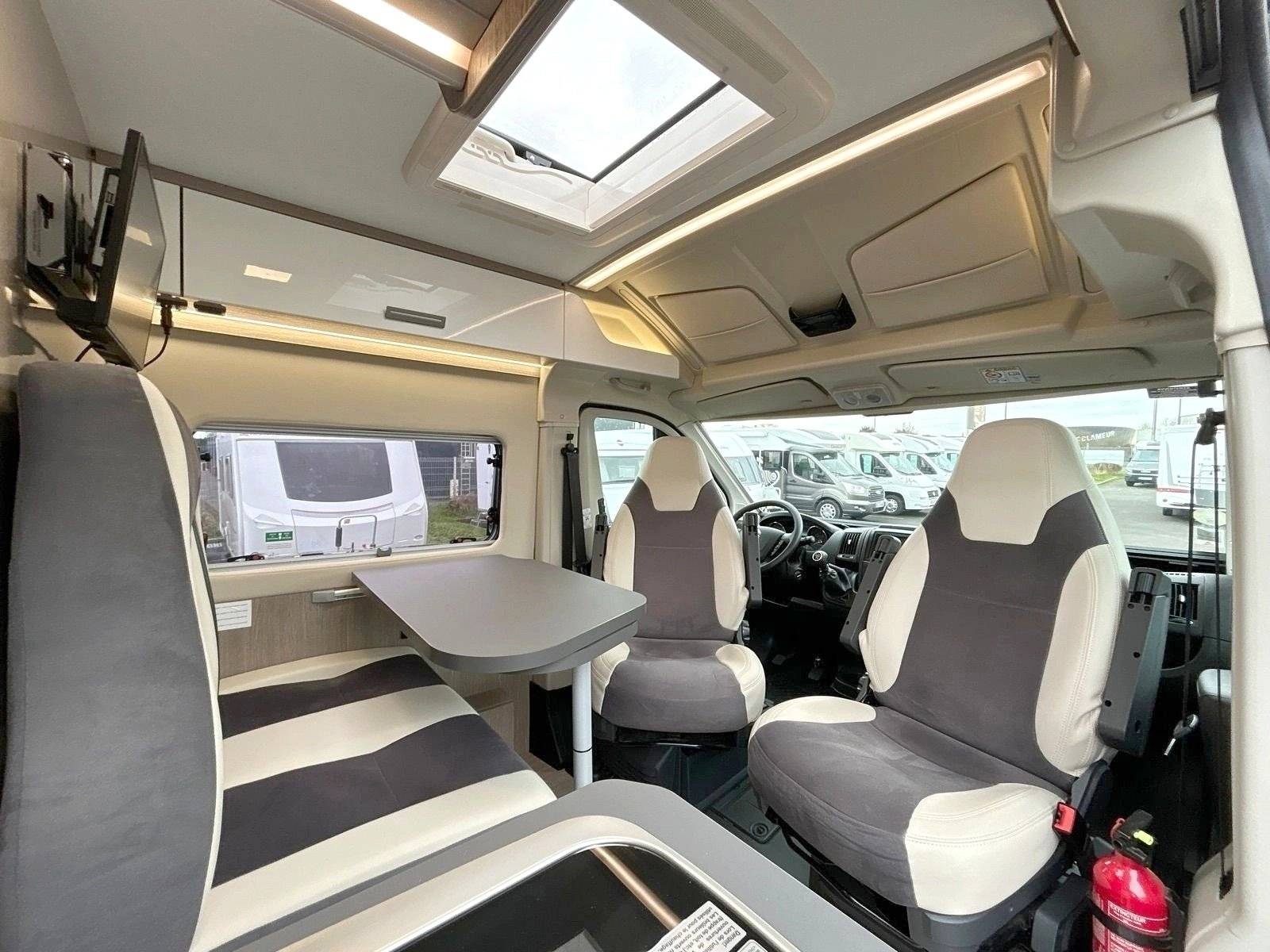 Dinette Citroën - Yescapa