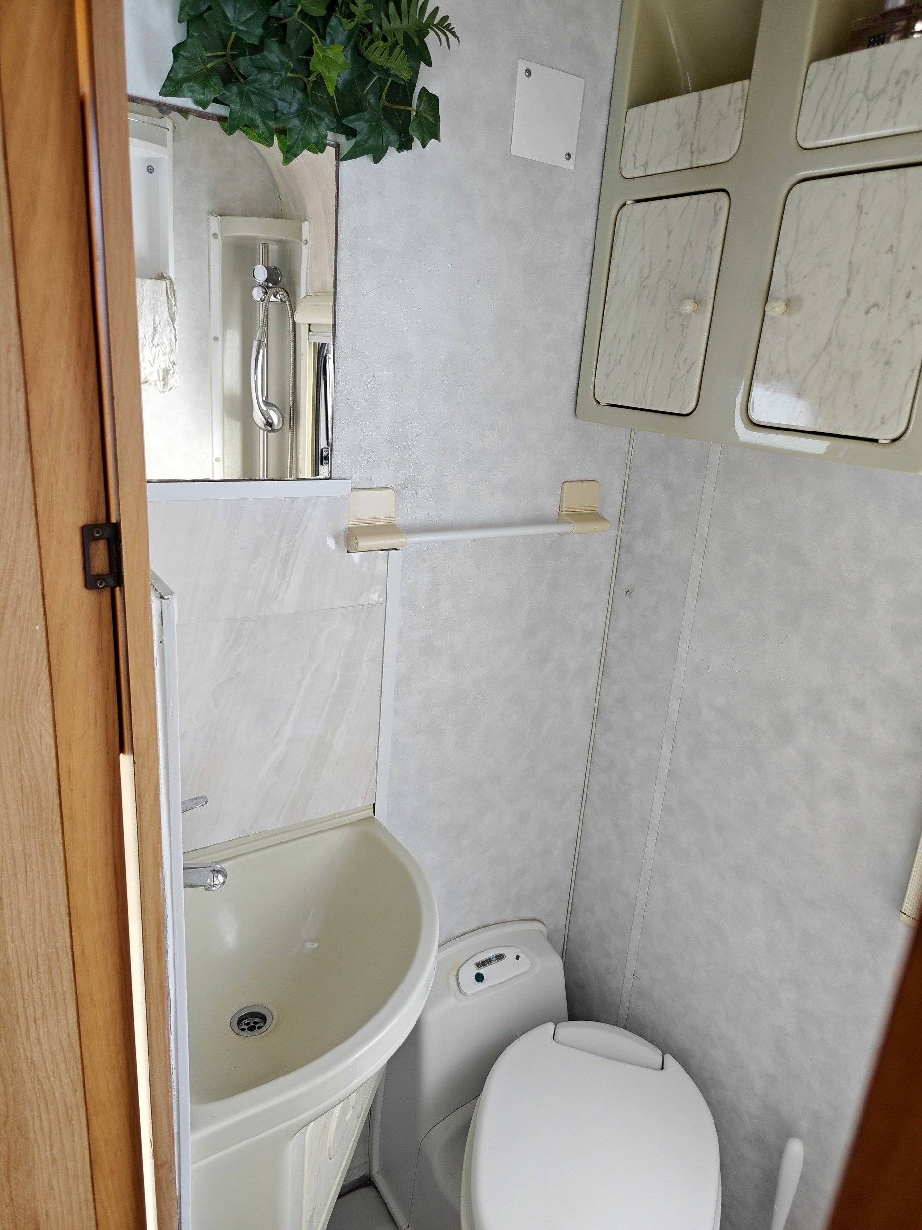 Adria Adriatix 572 DK