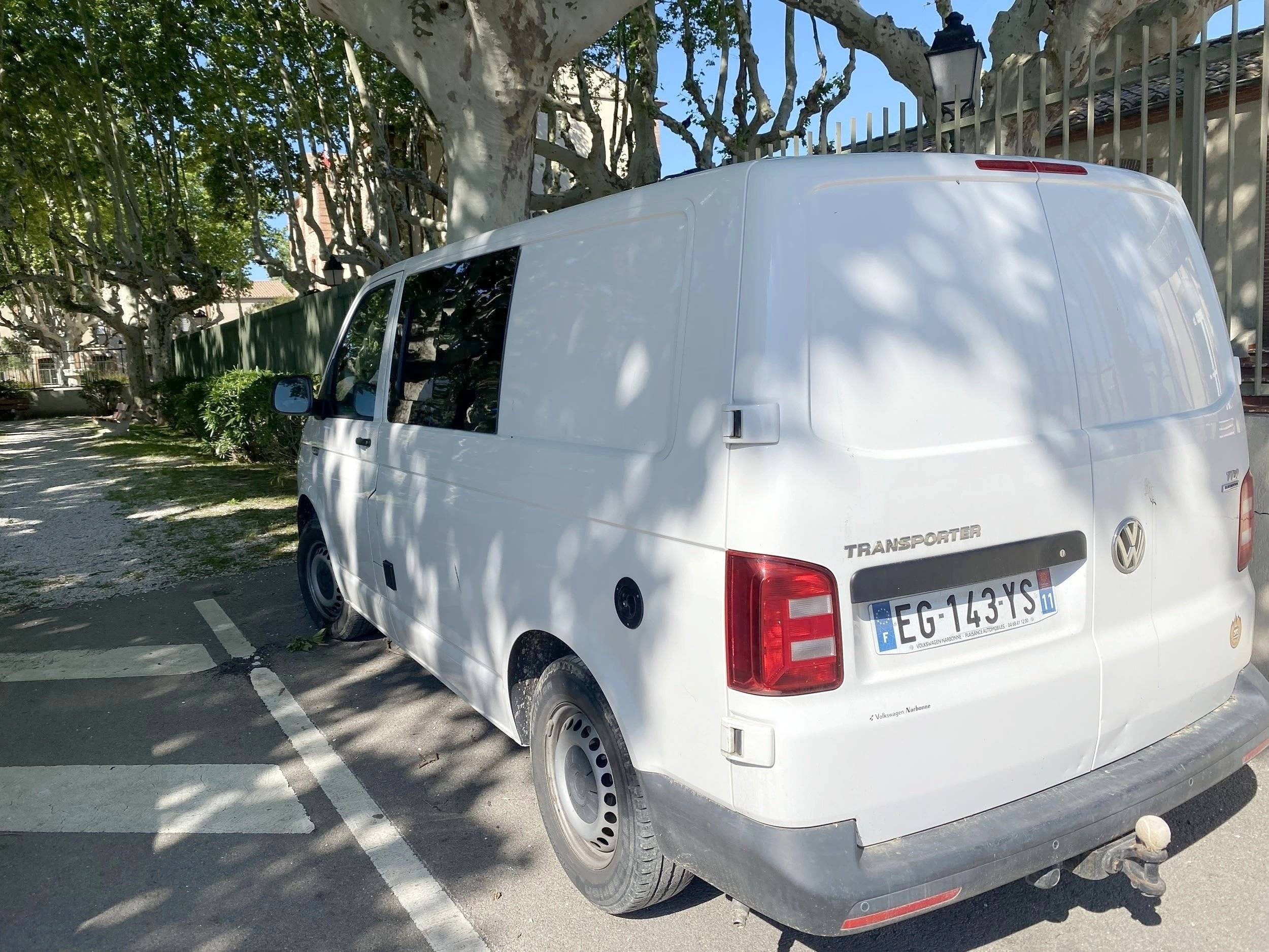 Custo Van Transporter