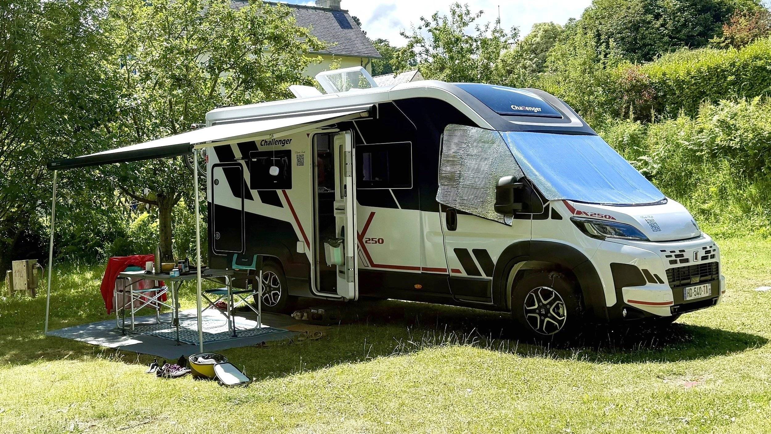 Challenger Challenger 250 Open Edition