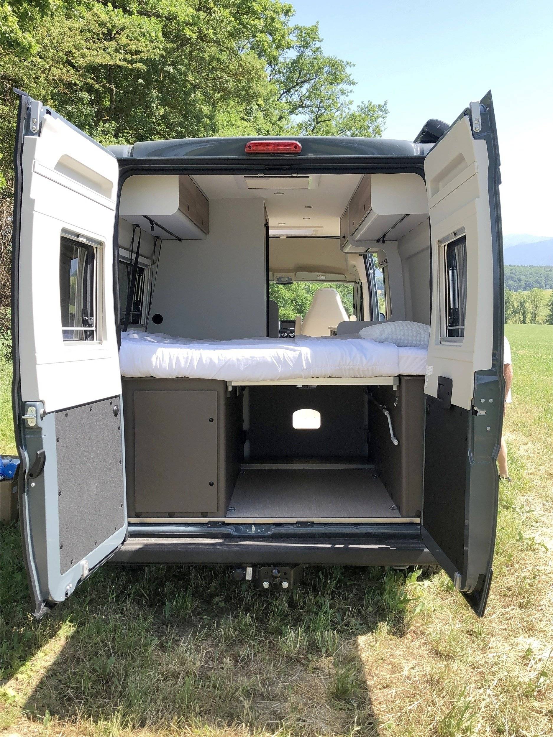 Plazas en cama Fiat Ducato Multijet 3 2.2L 140CV - Yescapa