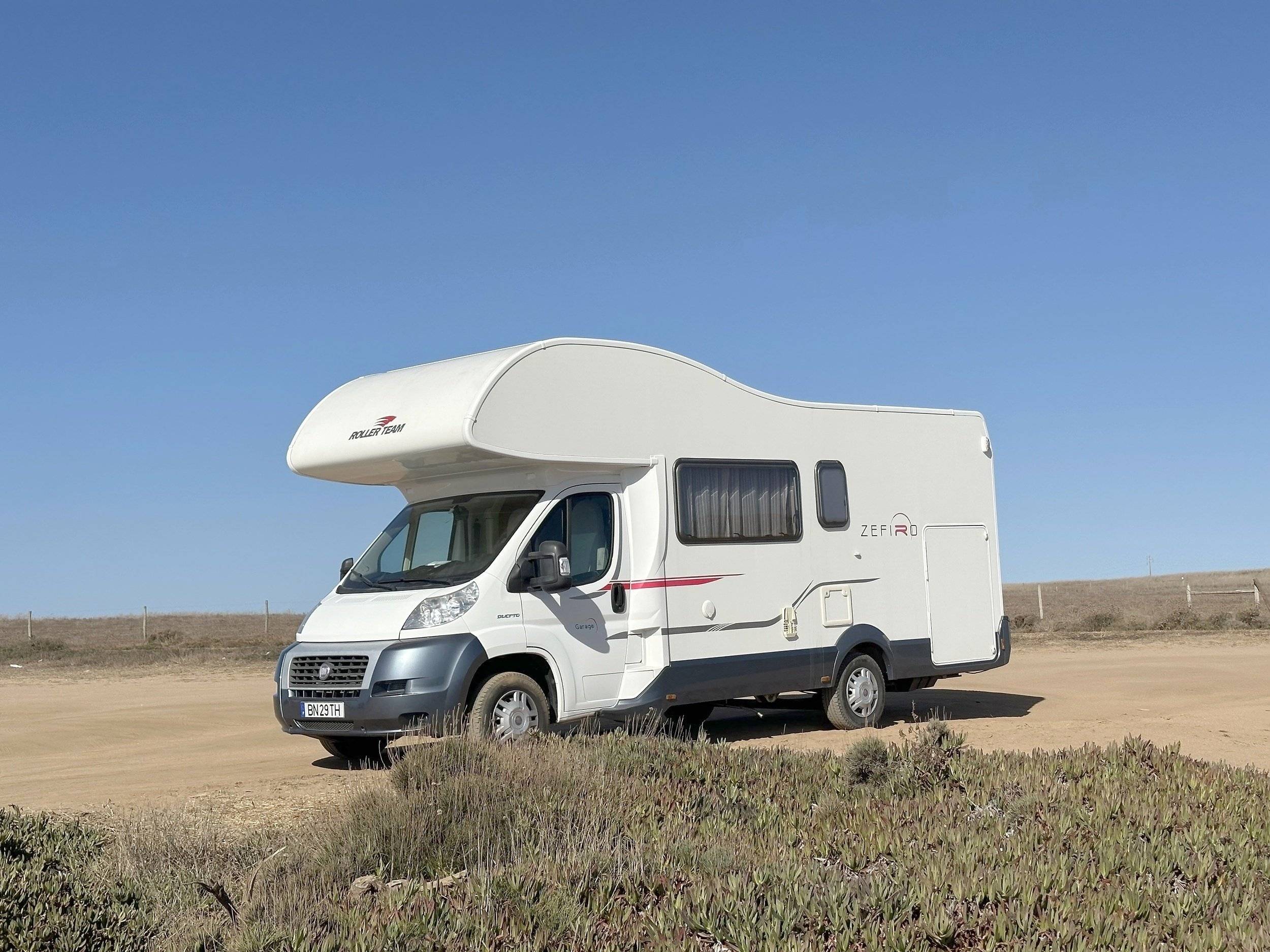 Voorkant 3/4 Fiat Ducato 2,3 l Multijet 130 ch. - Yescapa