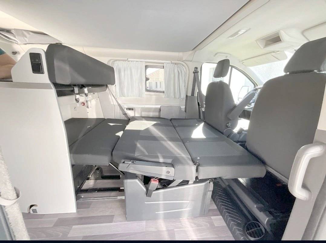 Schlafplätze Ford Ford Nugget - Yescapa