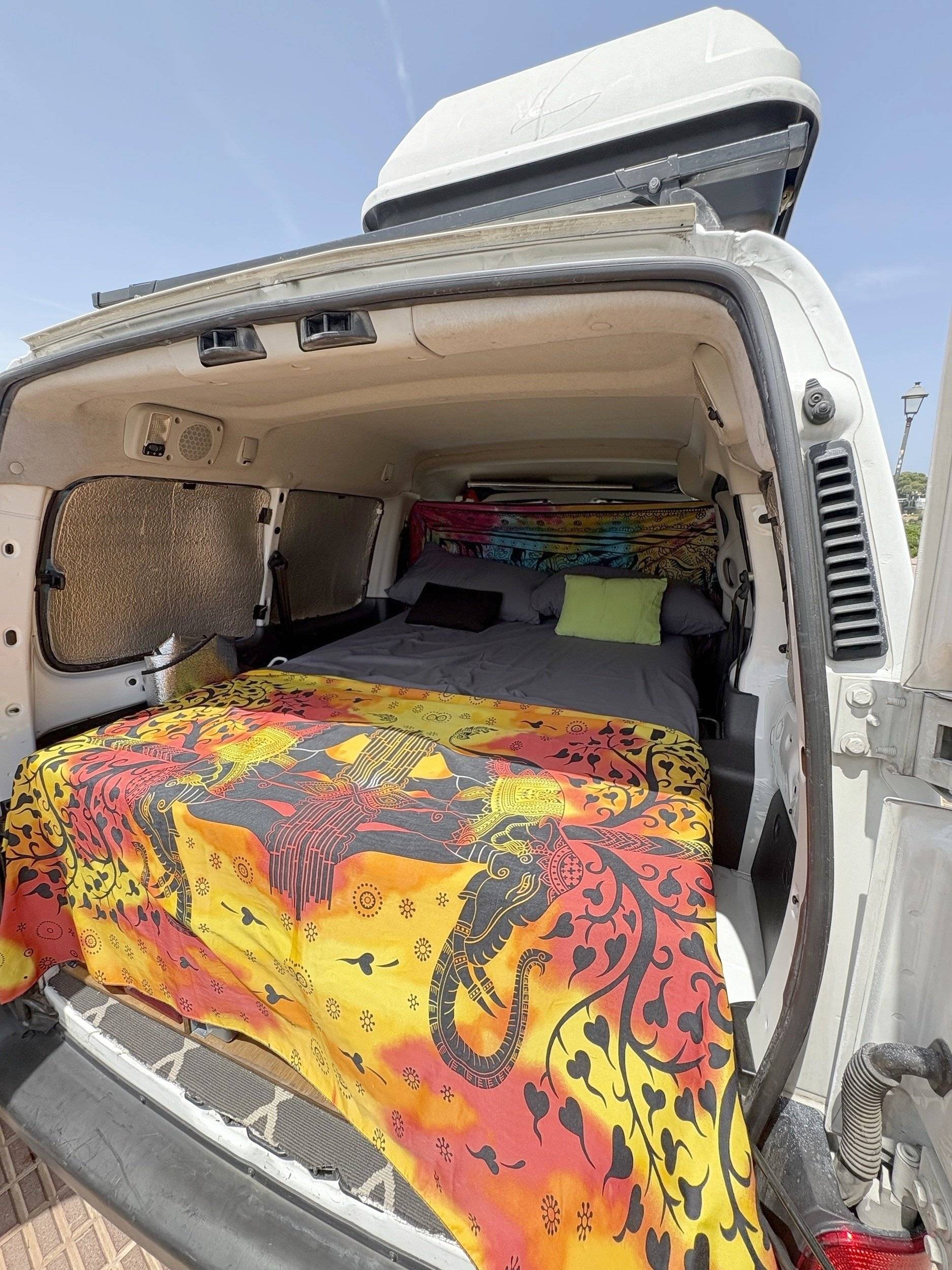 Couchages Citroën Berlingo - Yescapa