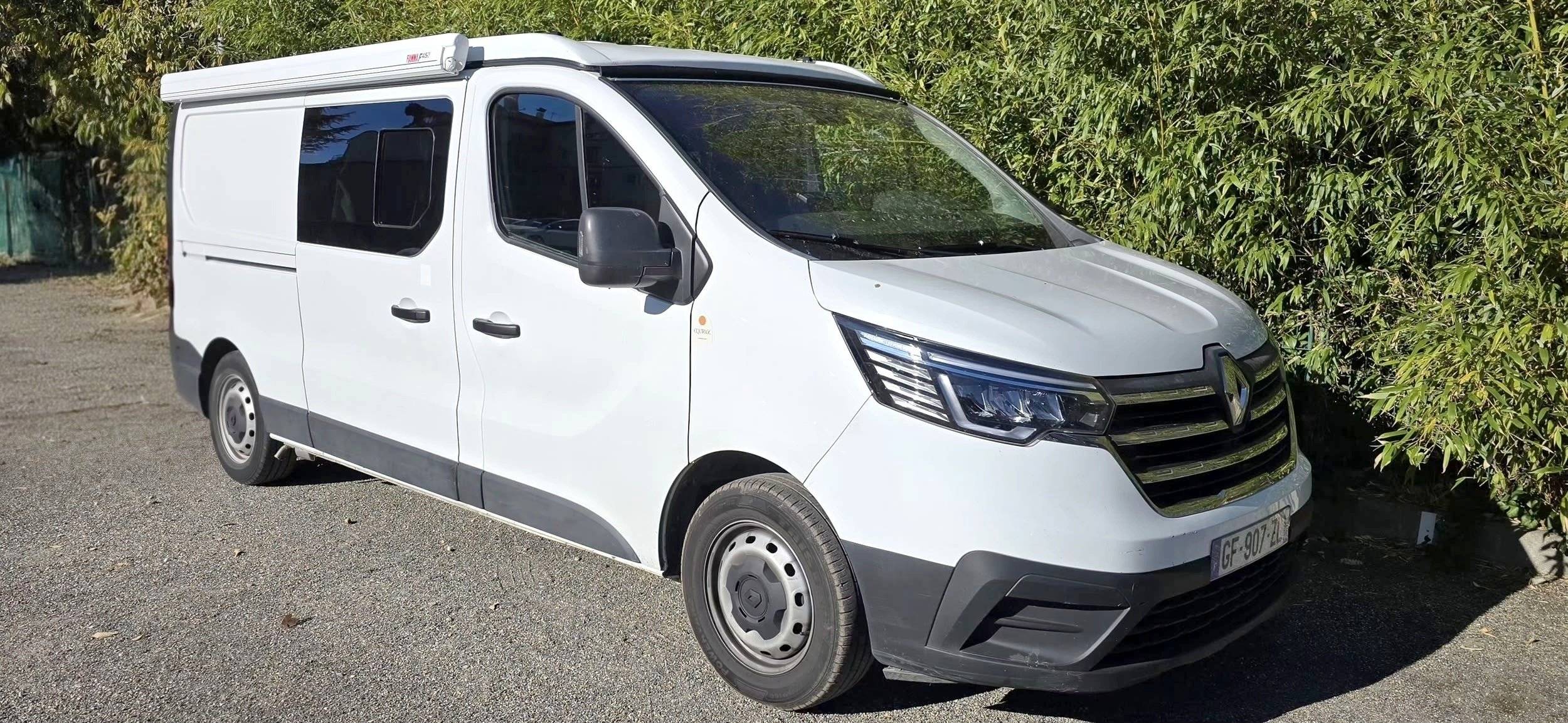 Renault Trafic L2H1 2 l 140 ch