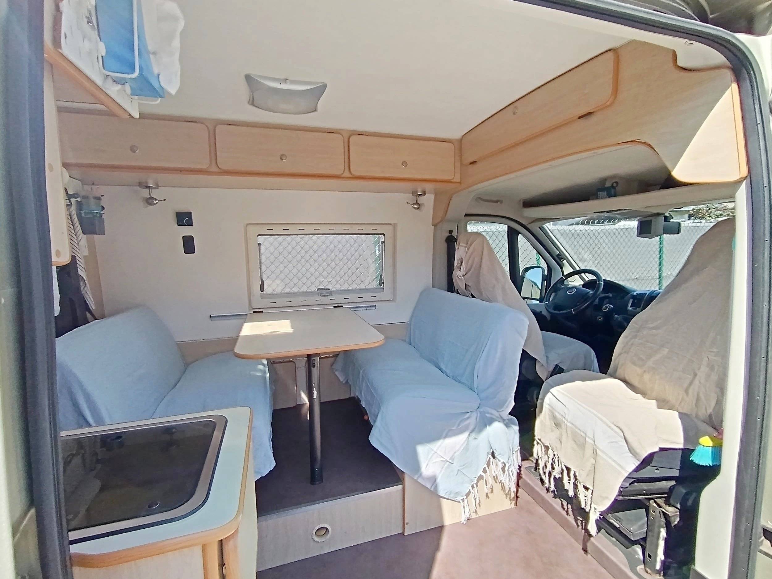 Dinette Fiat DUCATO - Yescapa