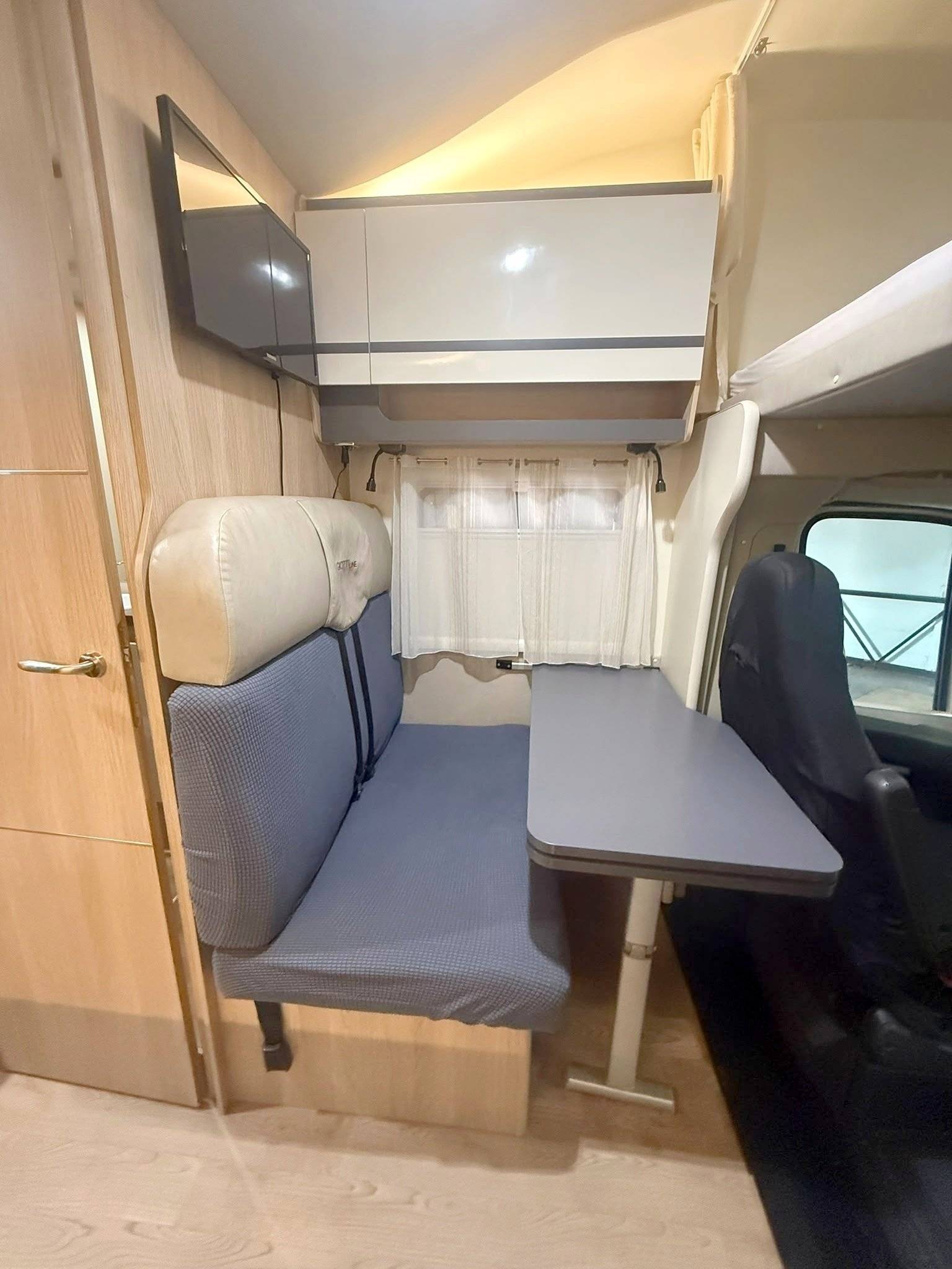 Menjador Citroën 2.2L 140CV - Yescapa
