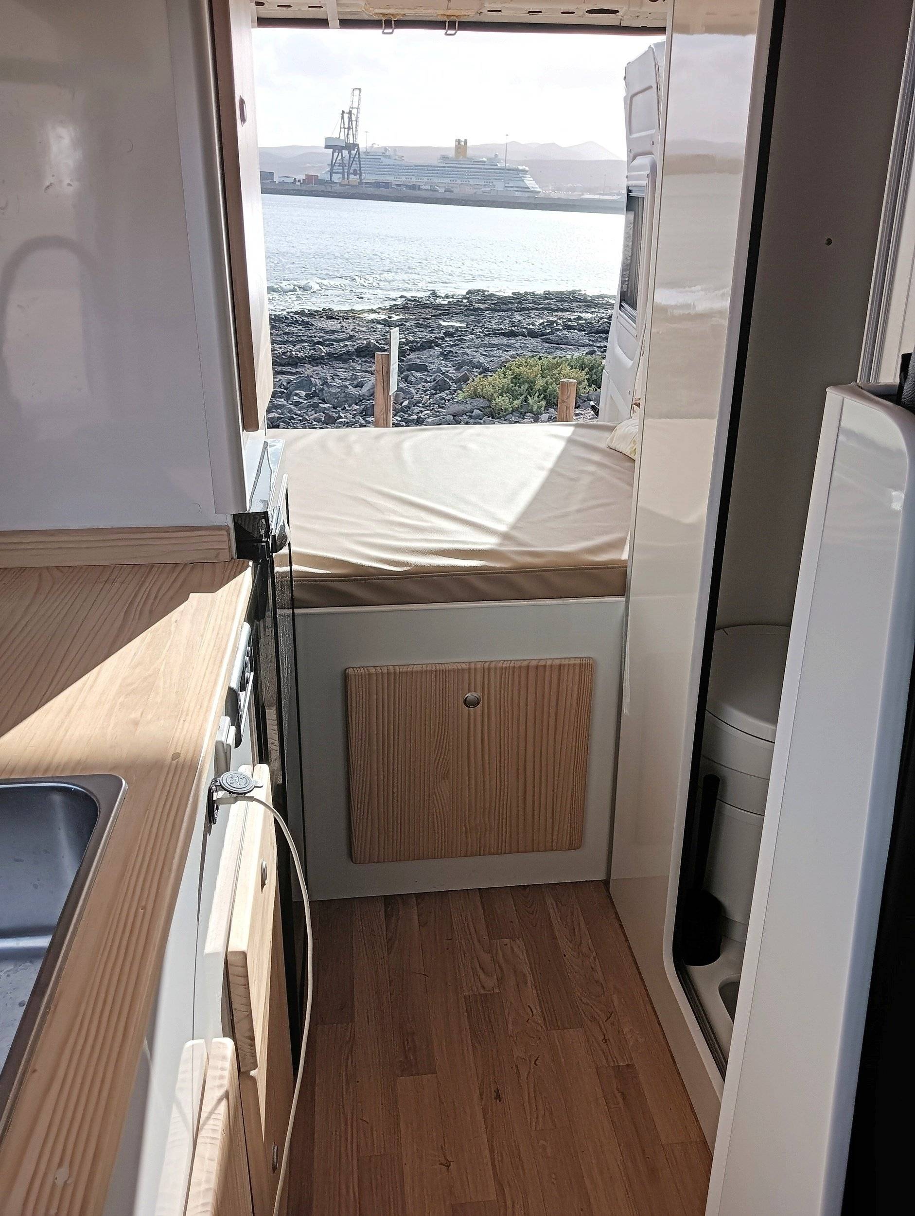 Peugeot boxer camperizada  