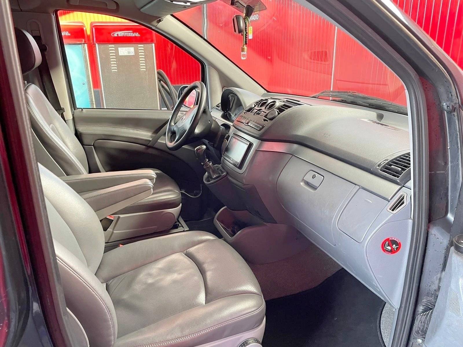 Mercedes Viano