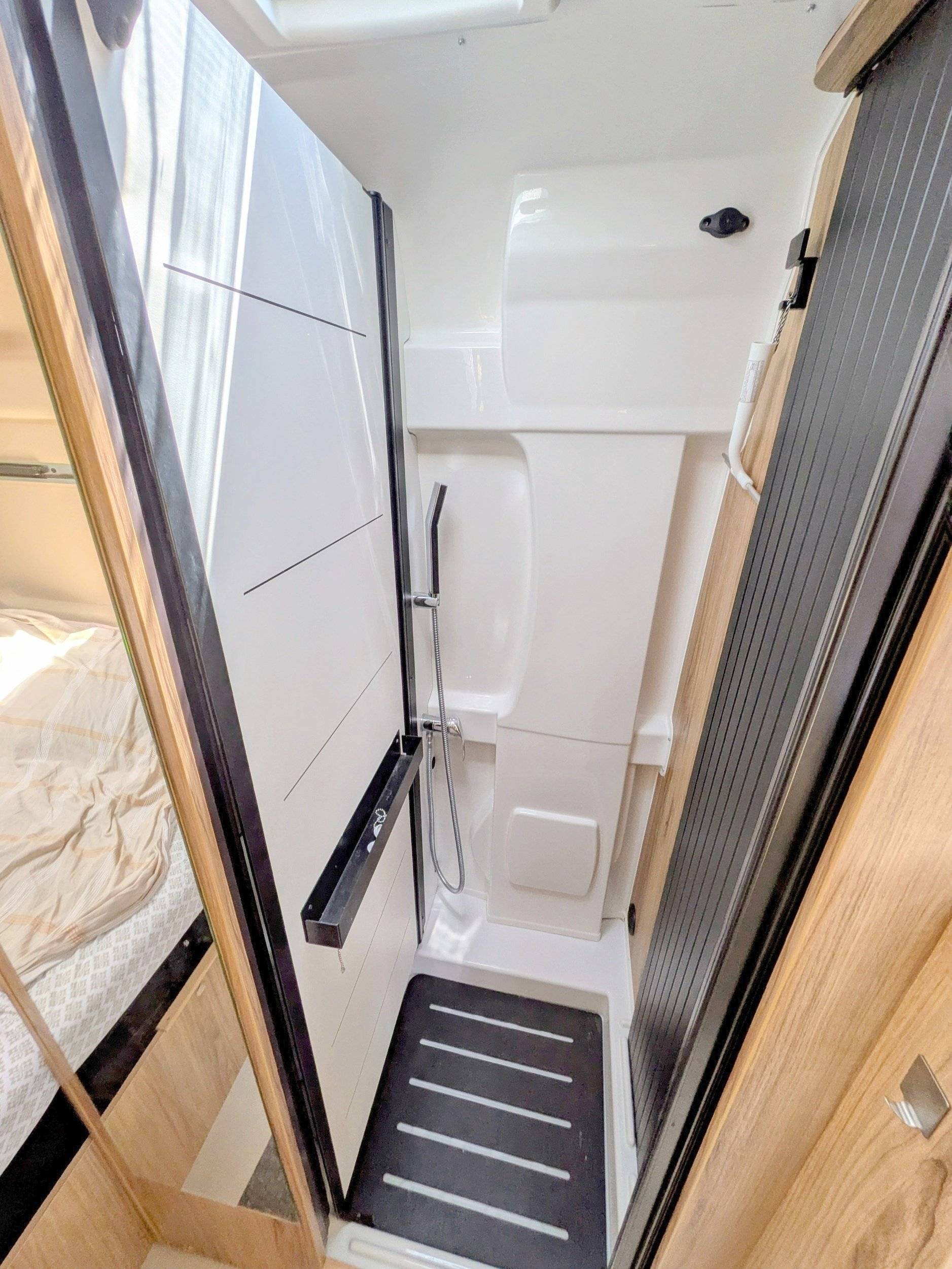 Font Vendôme font vendôme leader camp