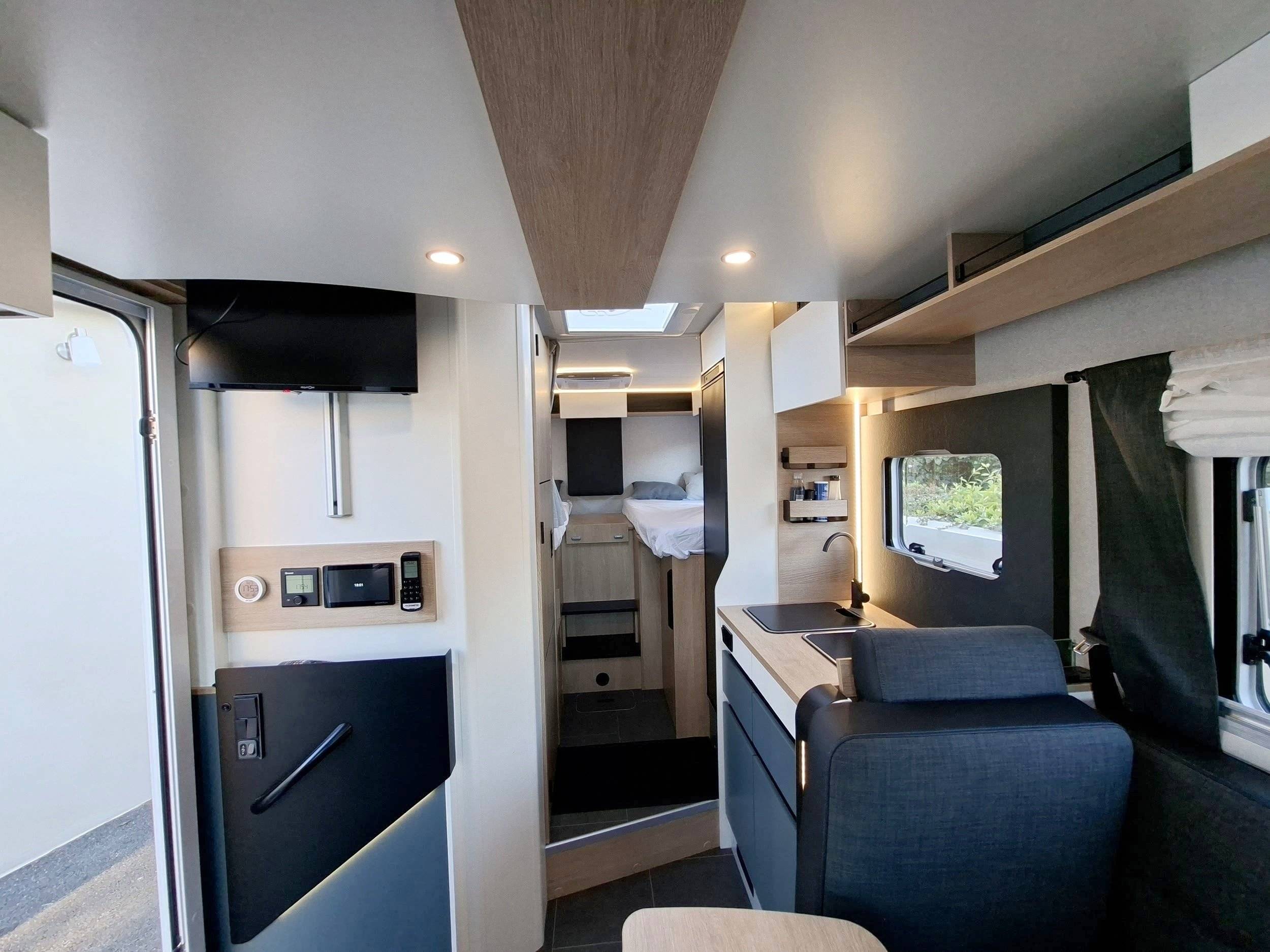 Bavaria Transit 2,0 l 170 ch AUTOMATIC