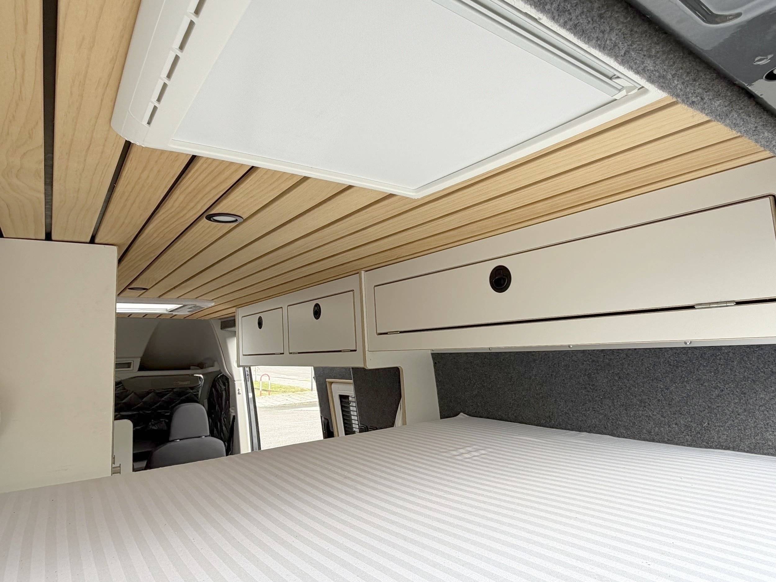 Berth Volkswagen - Yescapa