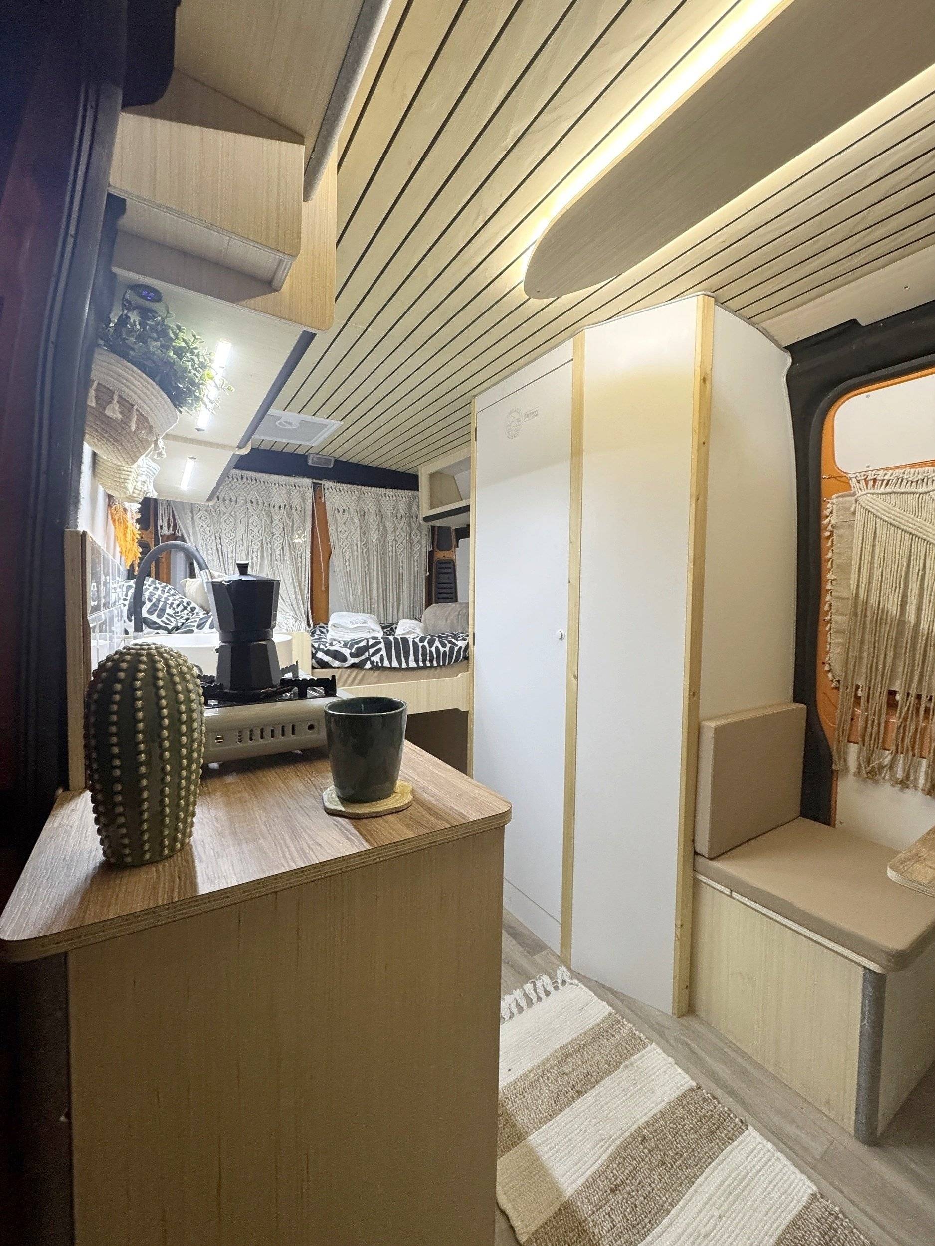 Peugeot Boxer 2,2 l 120 ch.