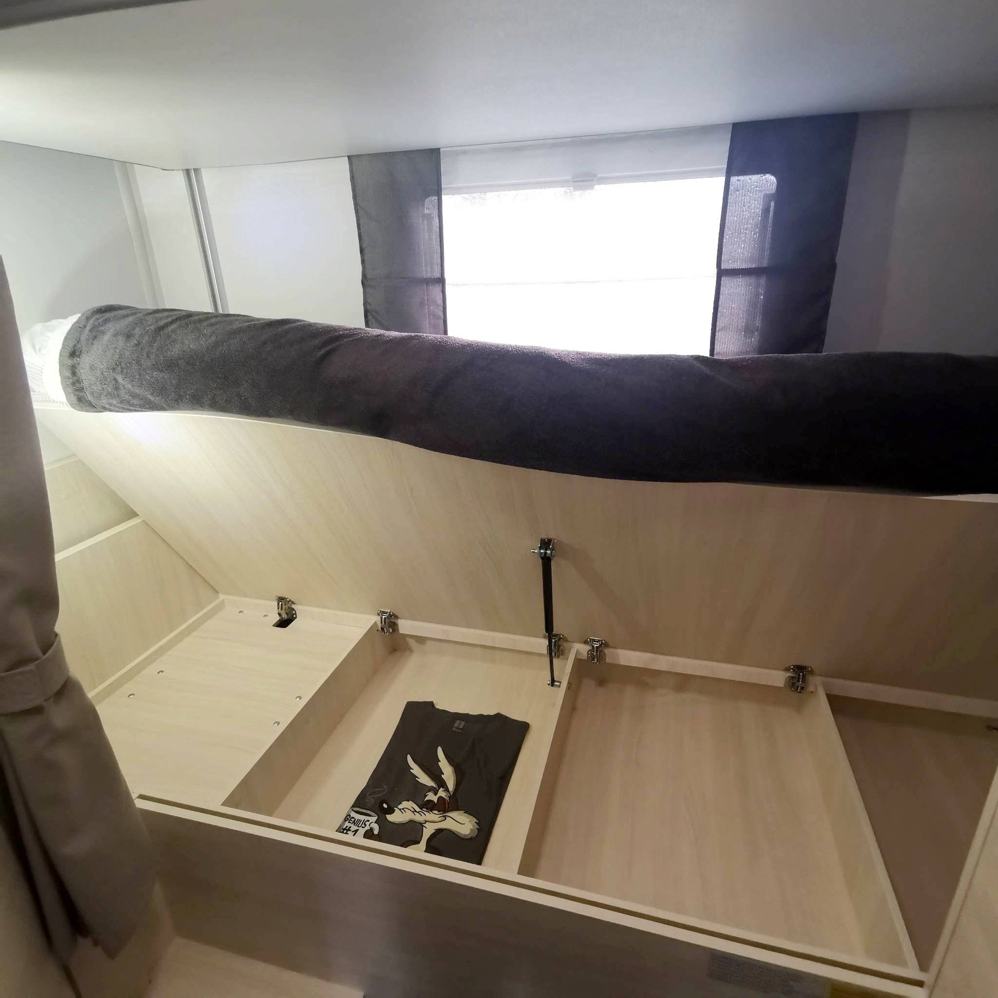 Challenger ford transit 170 automatique