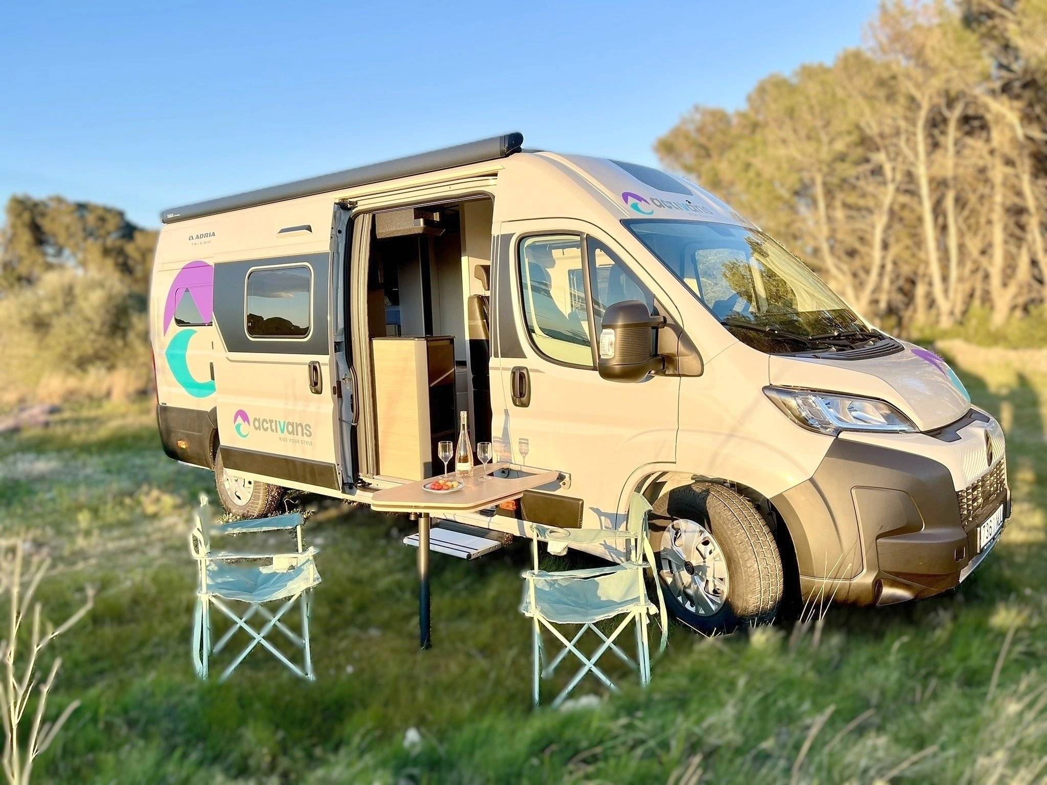Adria Twin 640 SGX AUTOMATIC