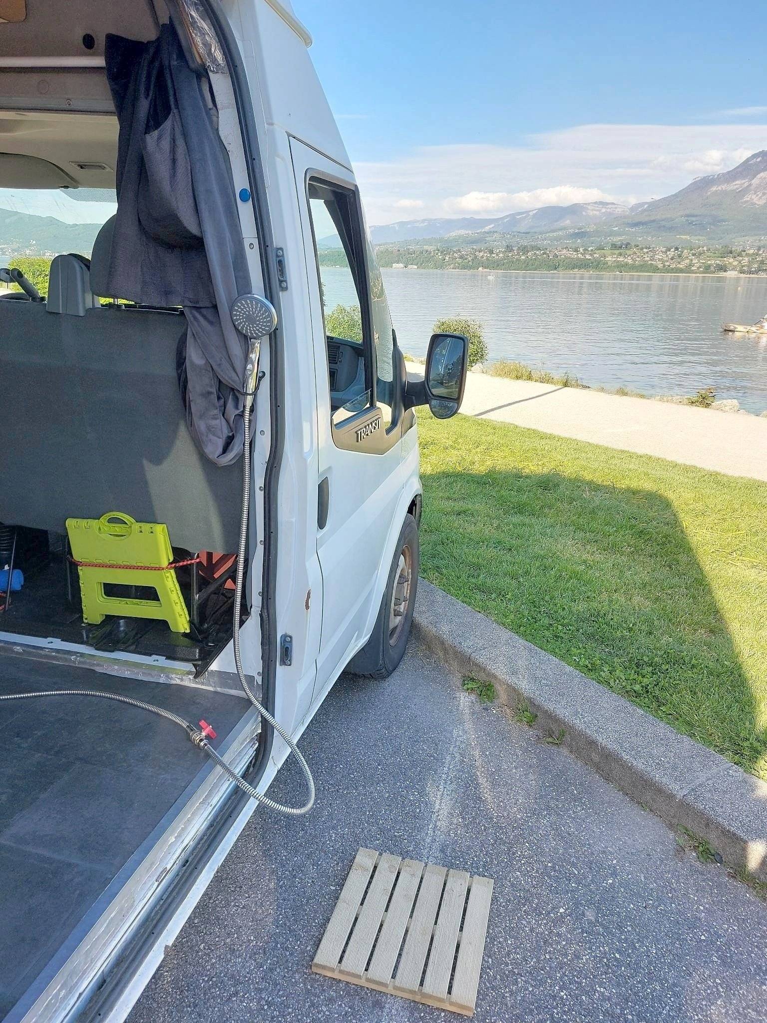 Bauges Automobiles FORD TRANSIT 140CV