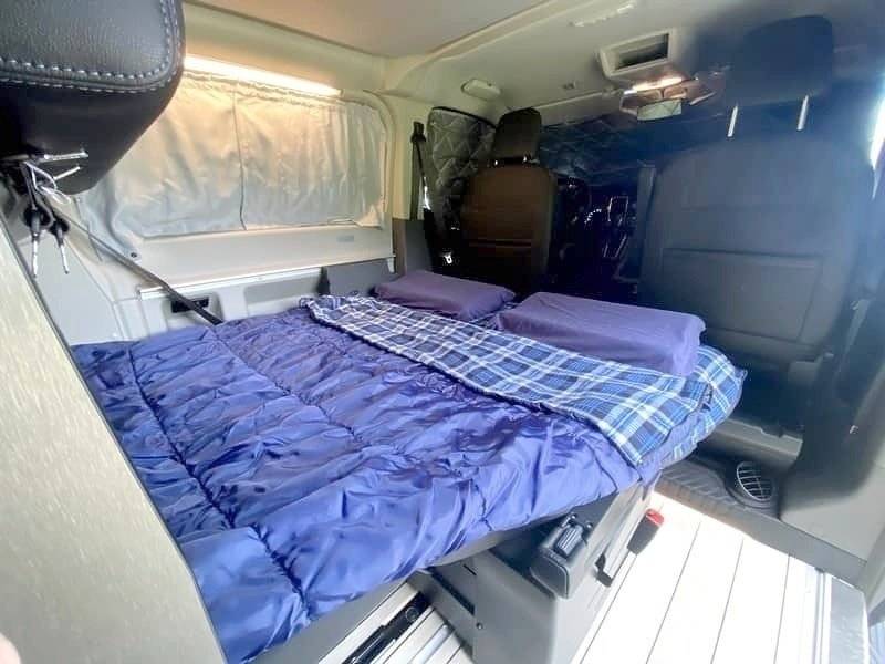 Couchages Ford Ford Nugget Plus - Yescapa