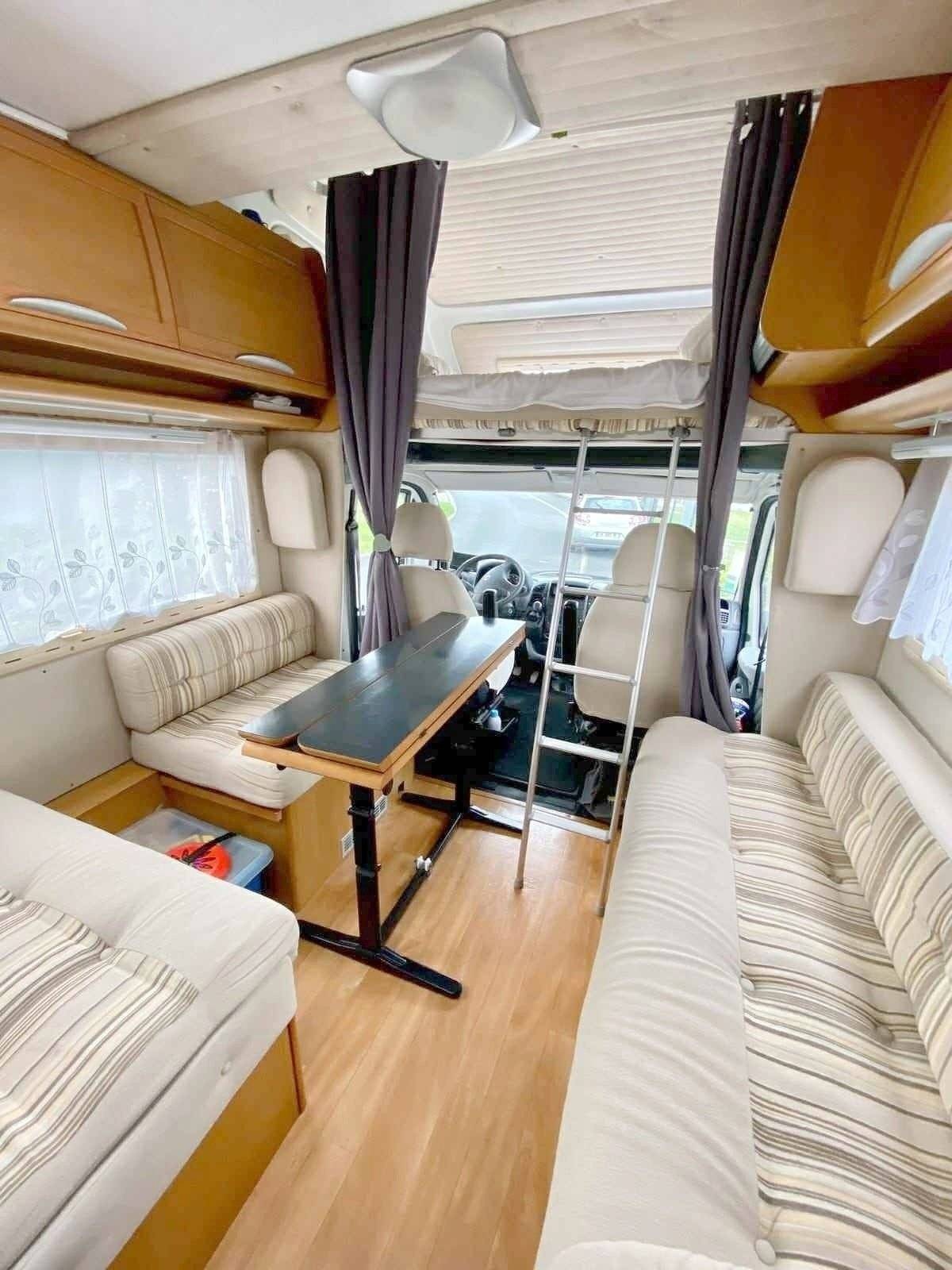 Coin repas Fiat FIAT DUCATO - Yescapa