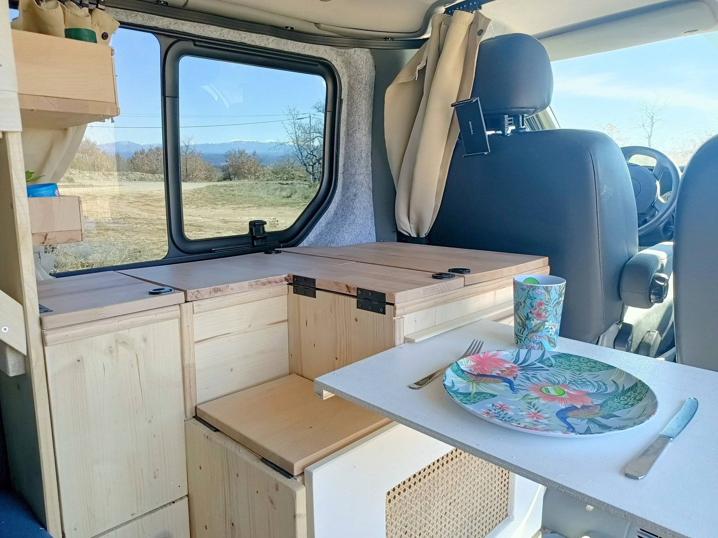 Dinette  - Yescapa