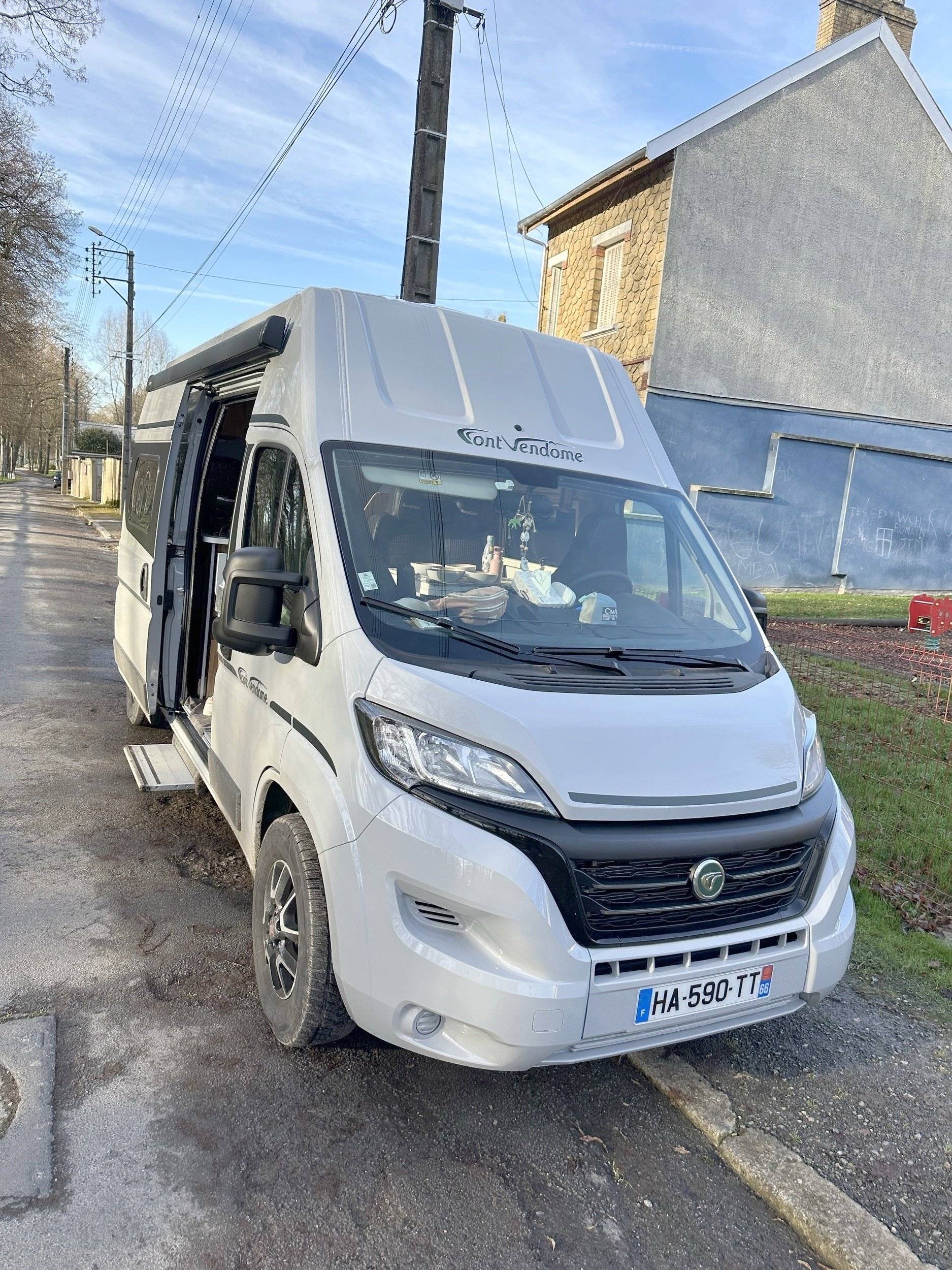 Font Vendôme Terra Van