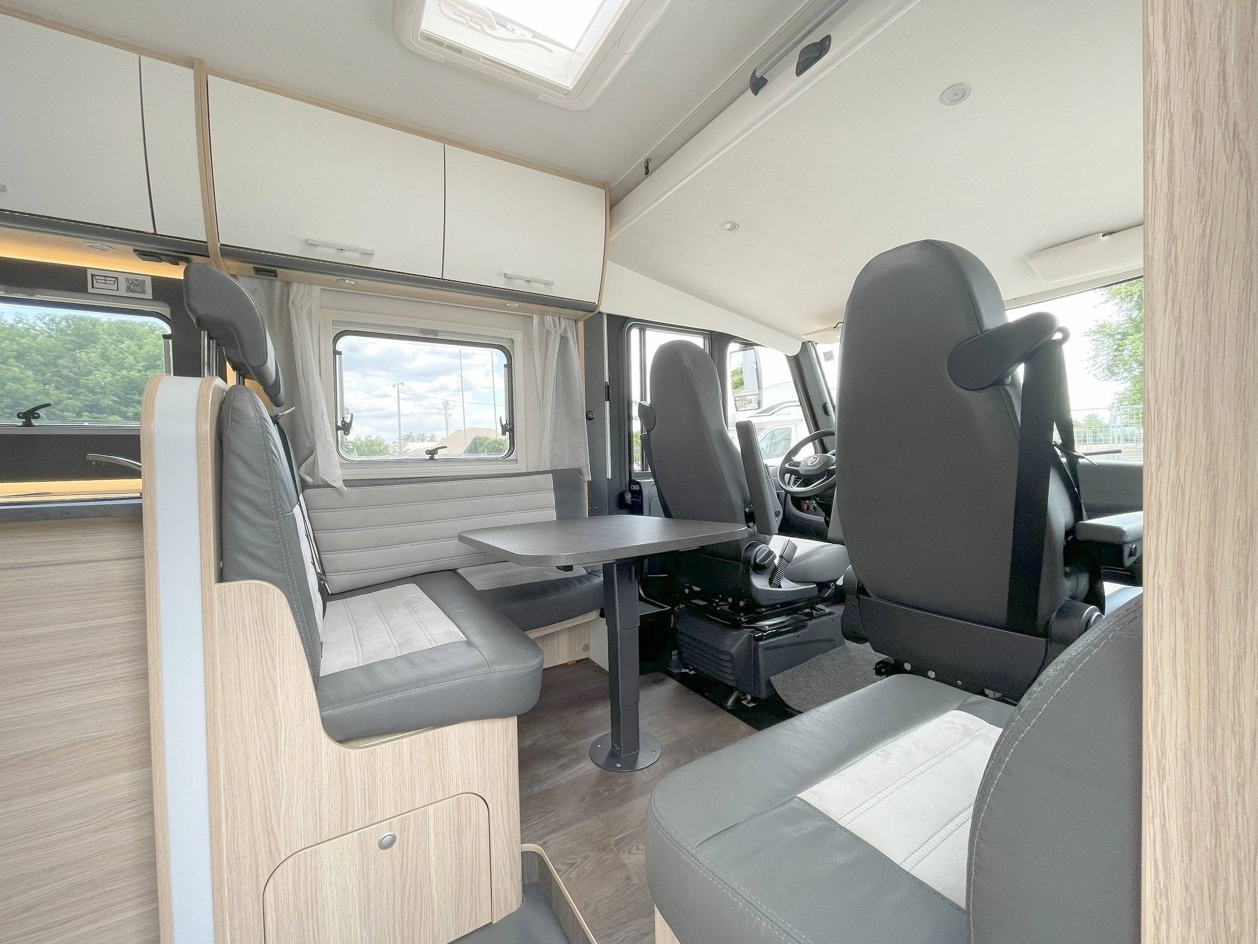 Sunlight I 68 Adventure Edition