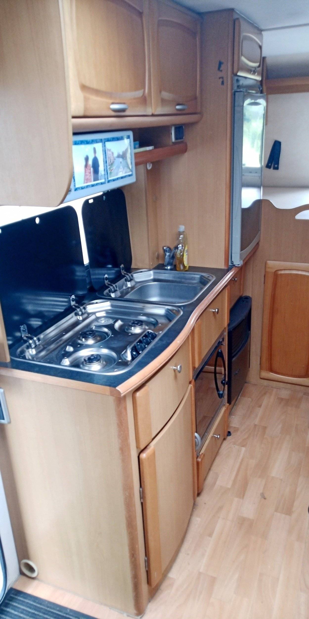 Coin repas Fiat Ducato 2.8 126ch - Yescapa