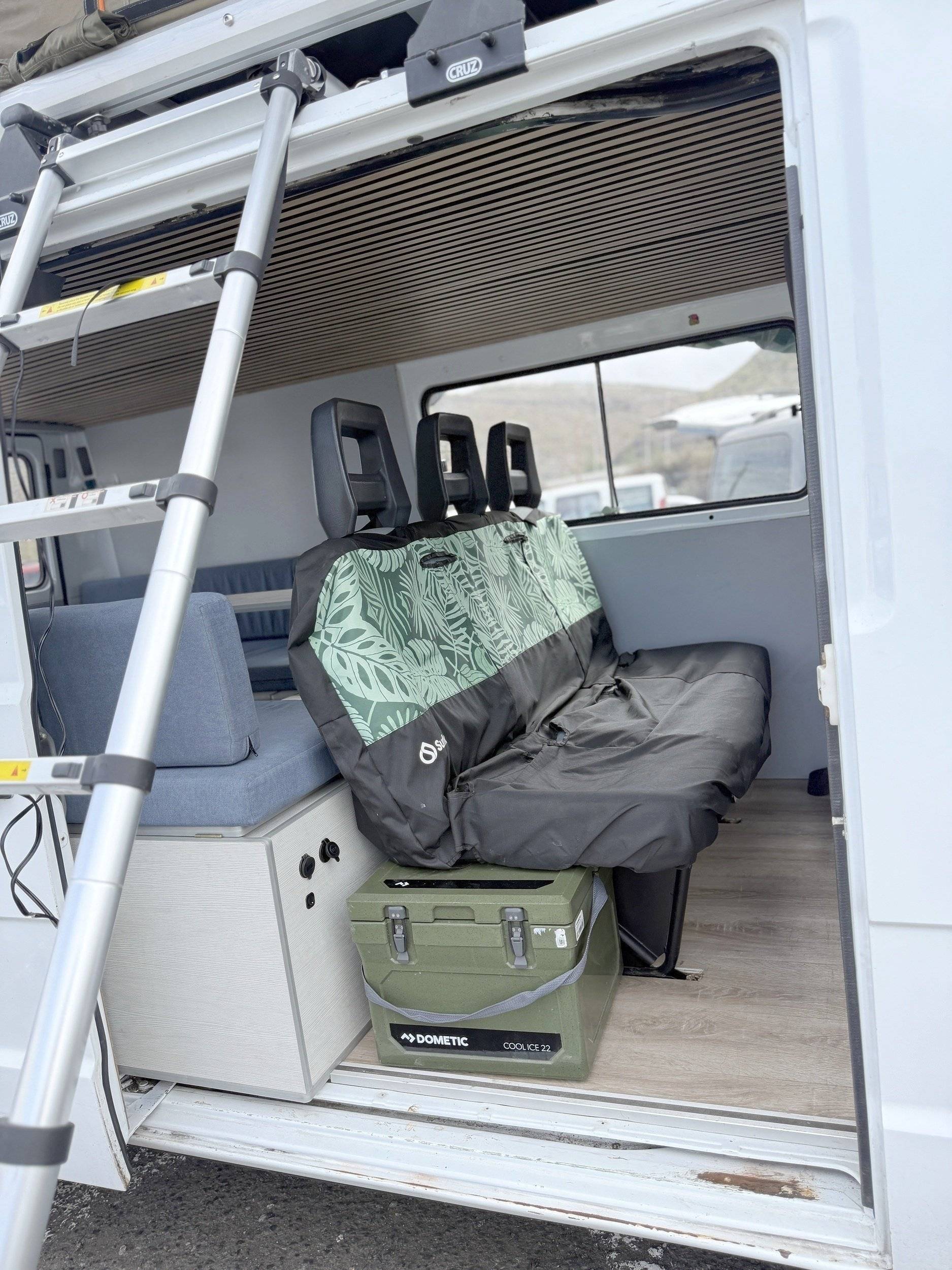 Mercedes MB100 Concorde 2.4 d 75 hp