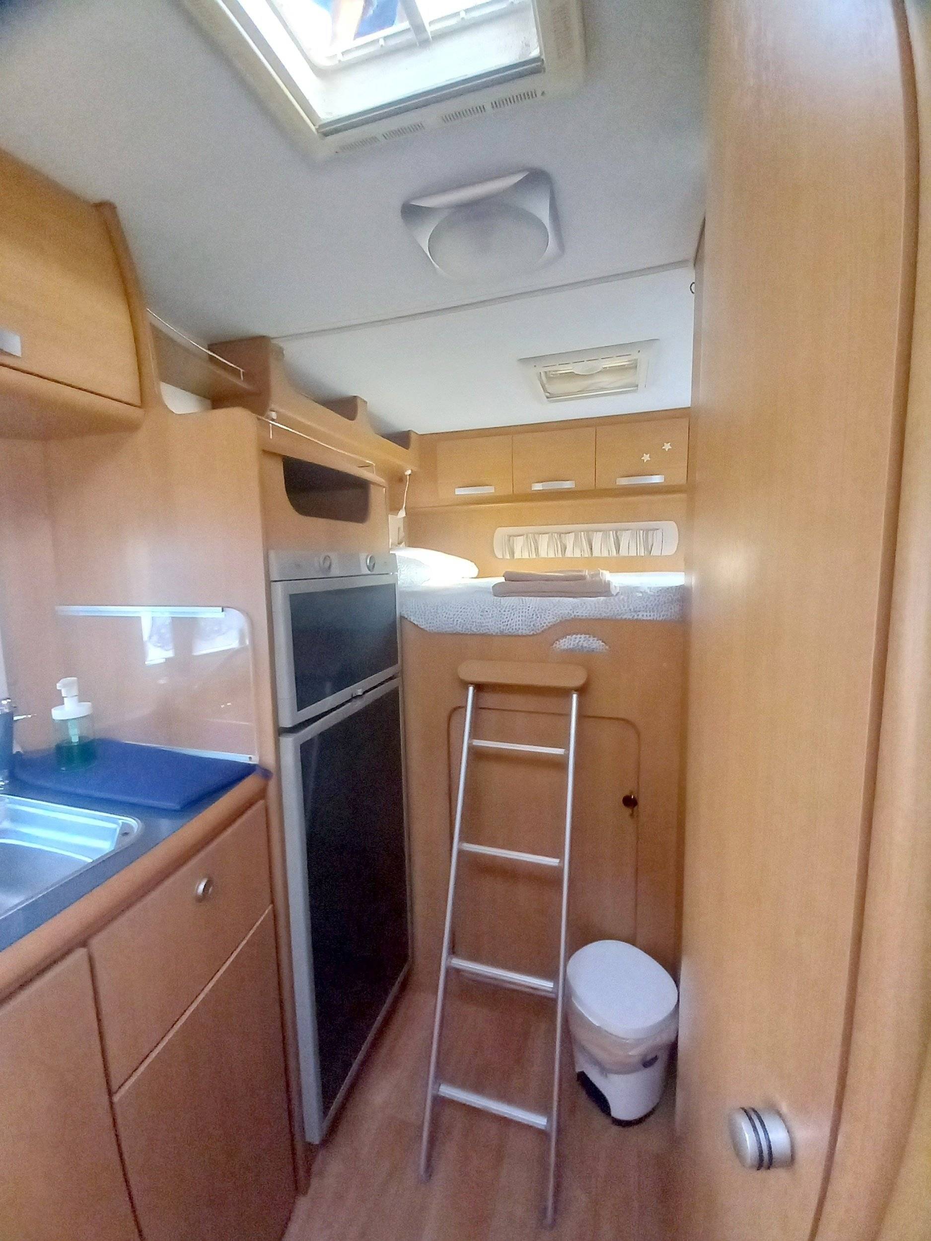 slaapplaatsen Fiat Ducato 3,0 l 130 ch - Yescapa