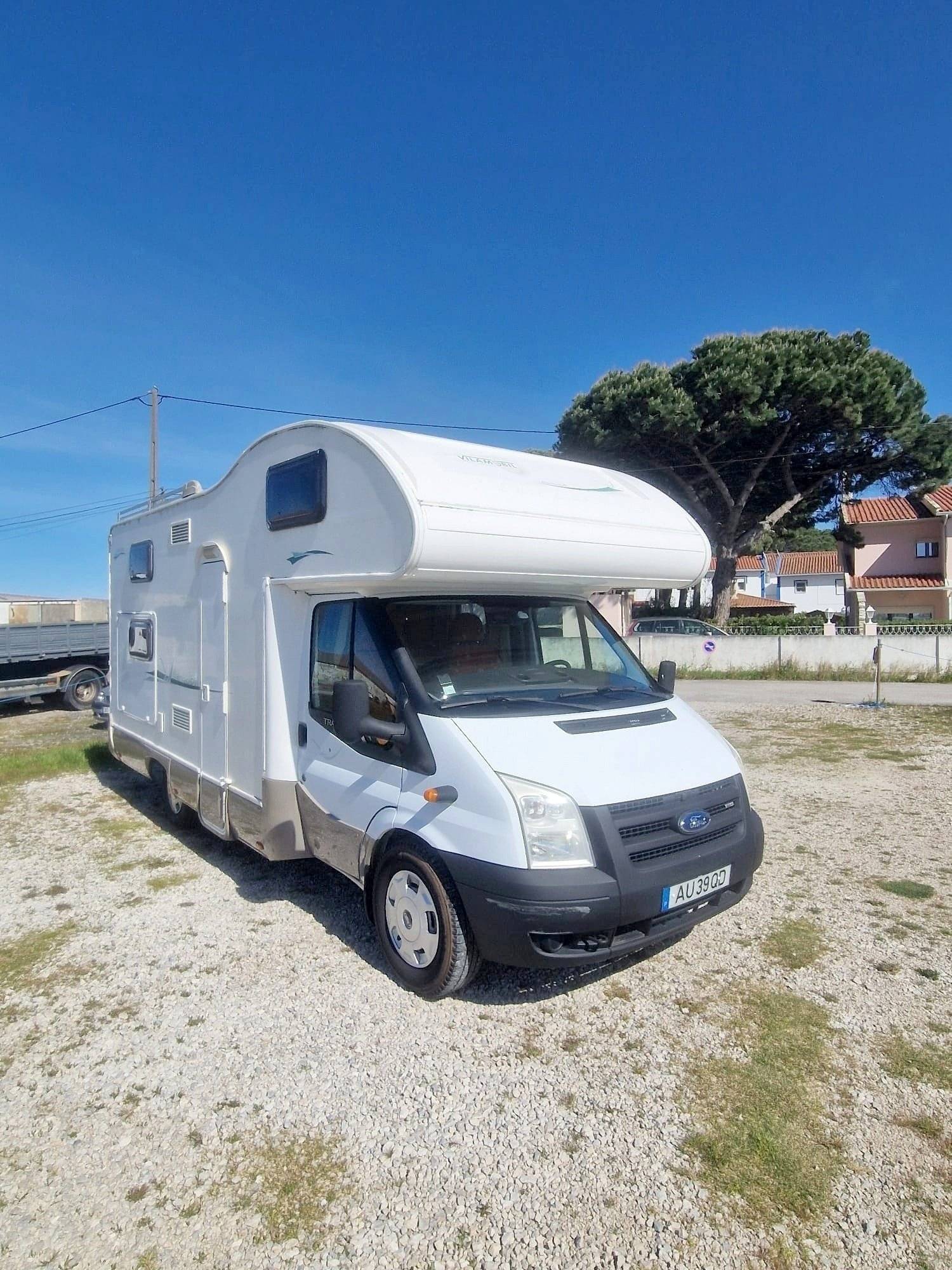 Vilamobil Ford Transit